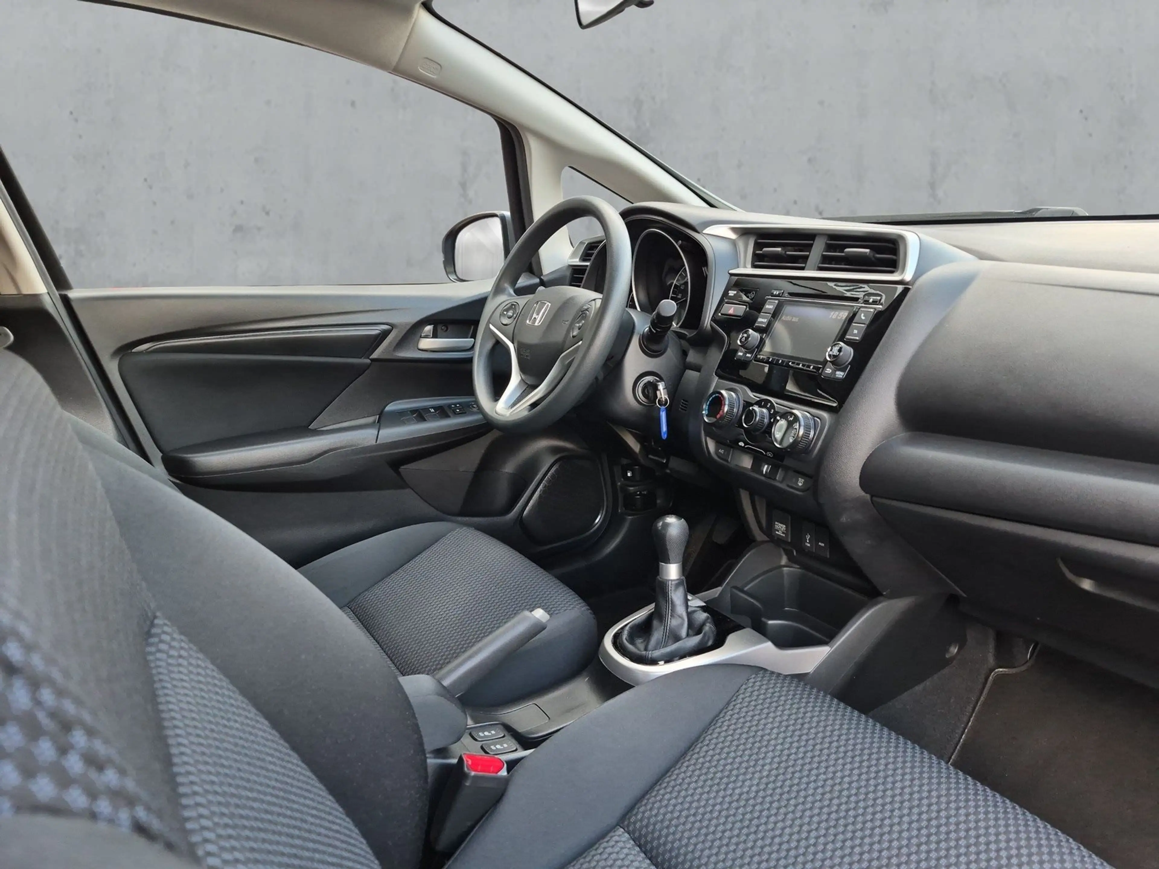 Honda Jazz 1. Hand+Scheckheft+Klima+Multifunktionslenkrad — photo 12