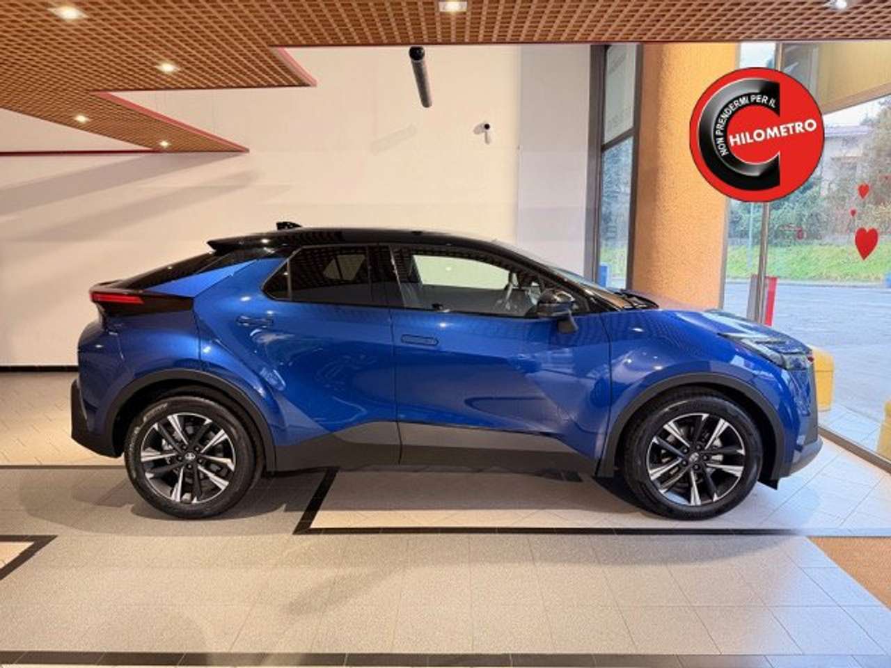 Toyota C-HR 1.8 hev Trend fwd e-cvt
