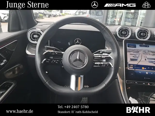 Mercedes-Benz GLC view 13