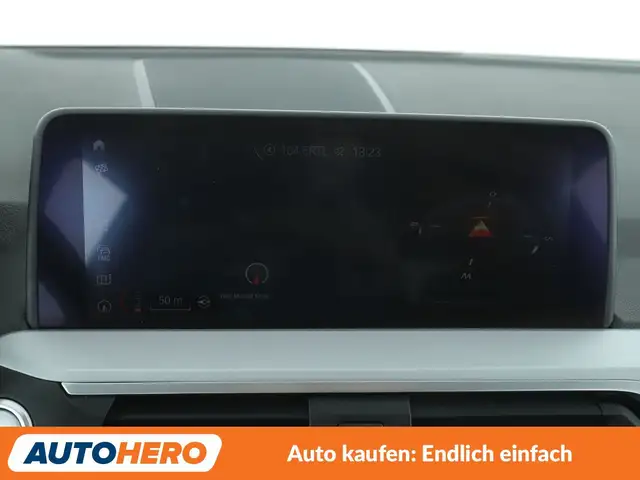 BMW X3 view 21