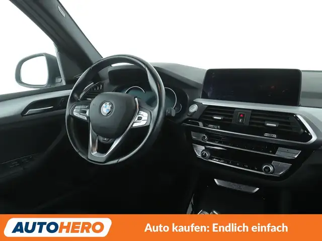 BMW X3 view 13