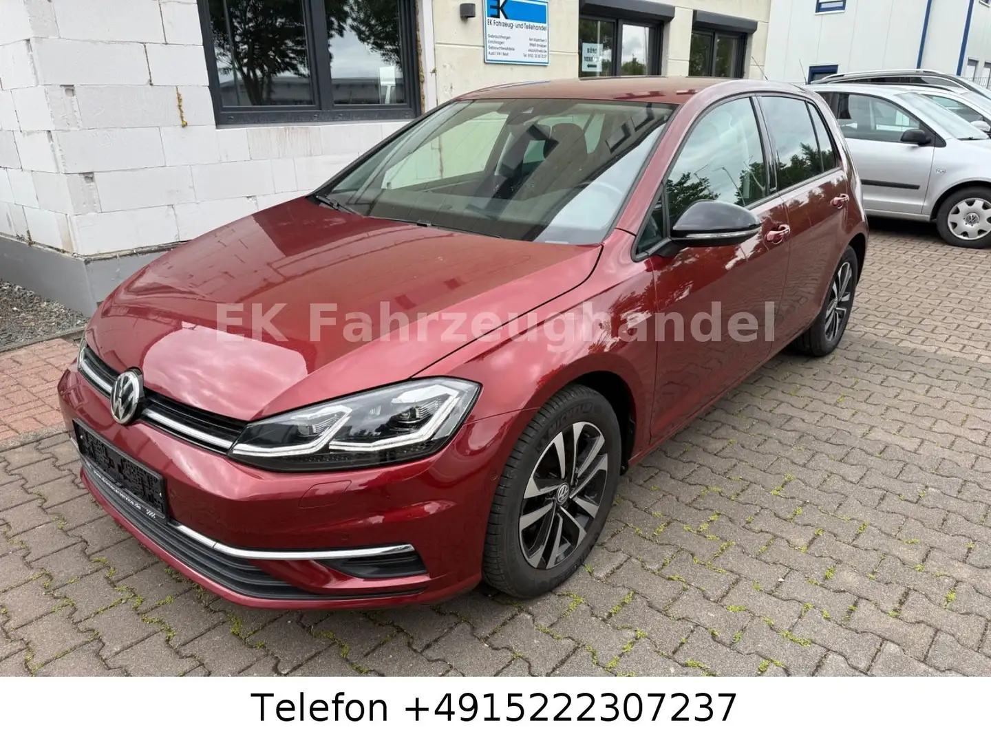 Volkswagen Golf VII Lim. IQ.DRIVE ACC RFK 1,5 TSI Rot - 2