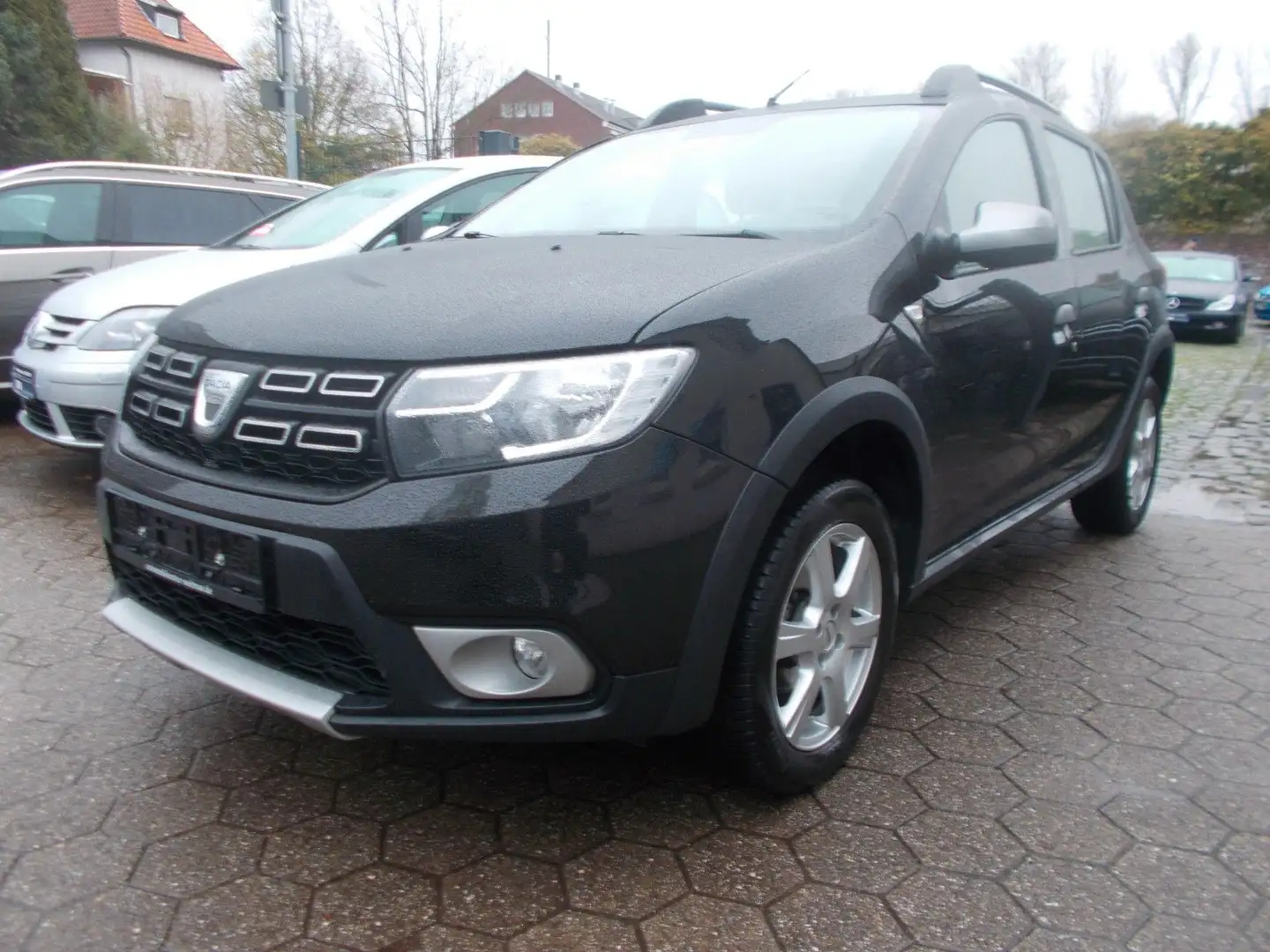 Dacia Sandero II Stepway Prestige Automatik 1.Hand Noir - 2