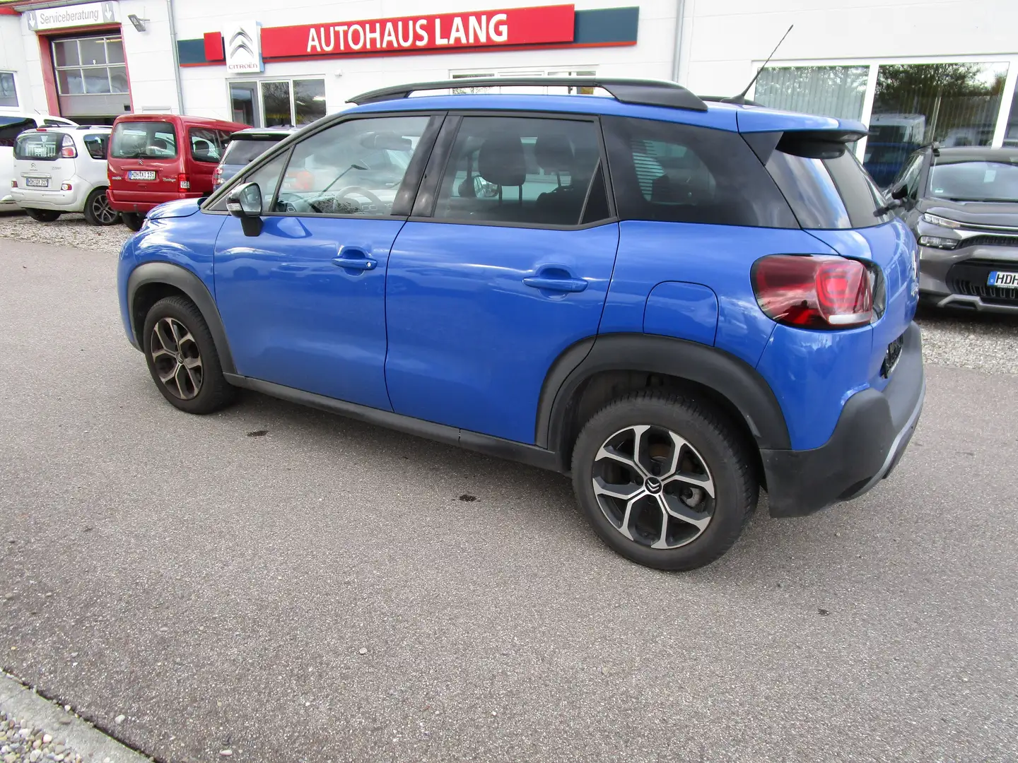 Citroen C3 Aircross Shine Blau - 2
