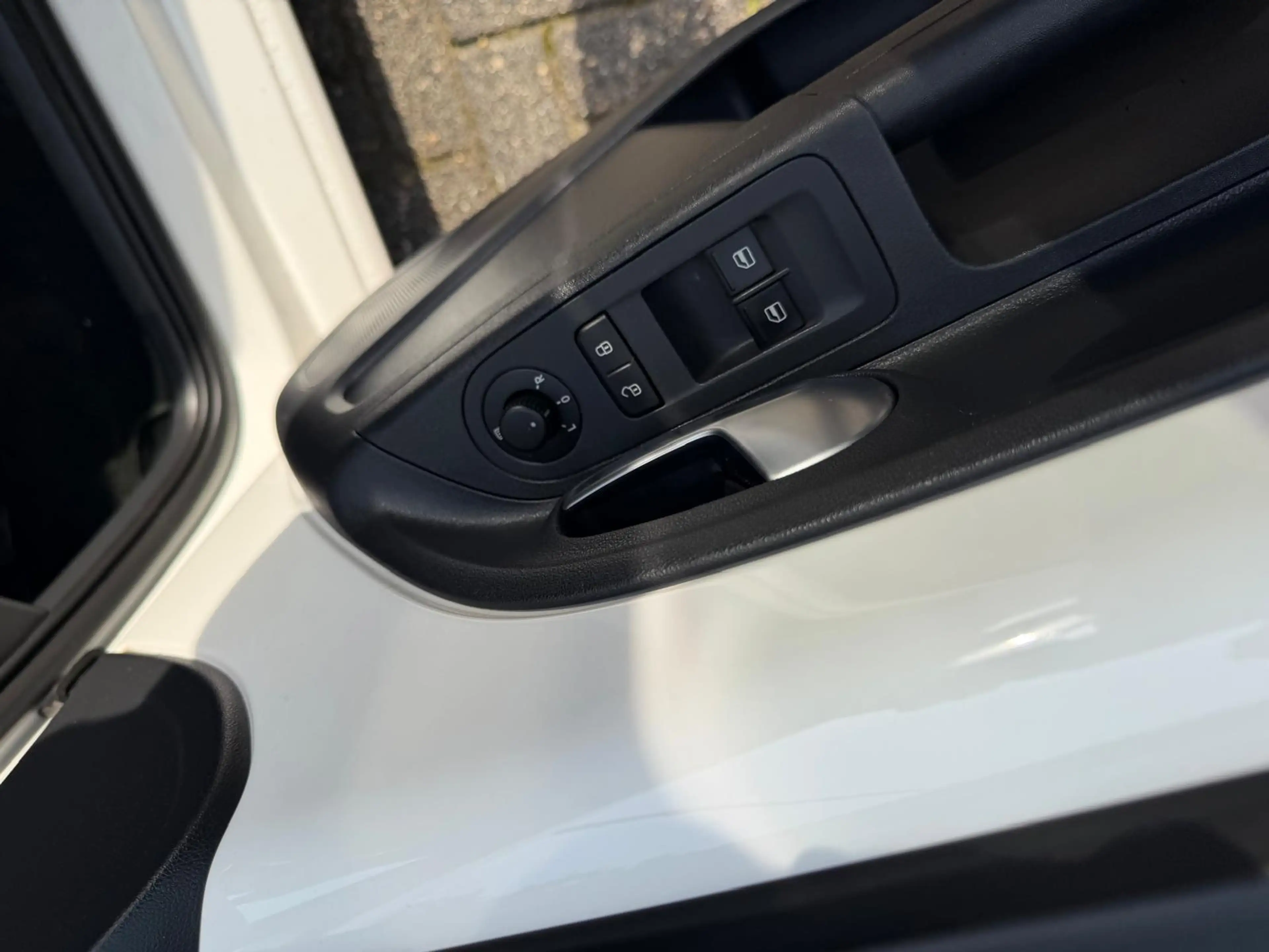 Volkswagen up! 1.0 BMT move up! — photo 7