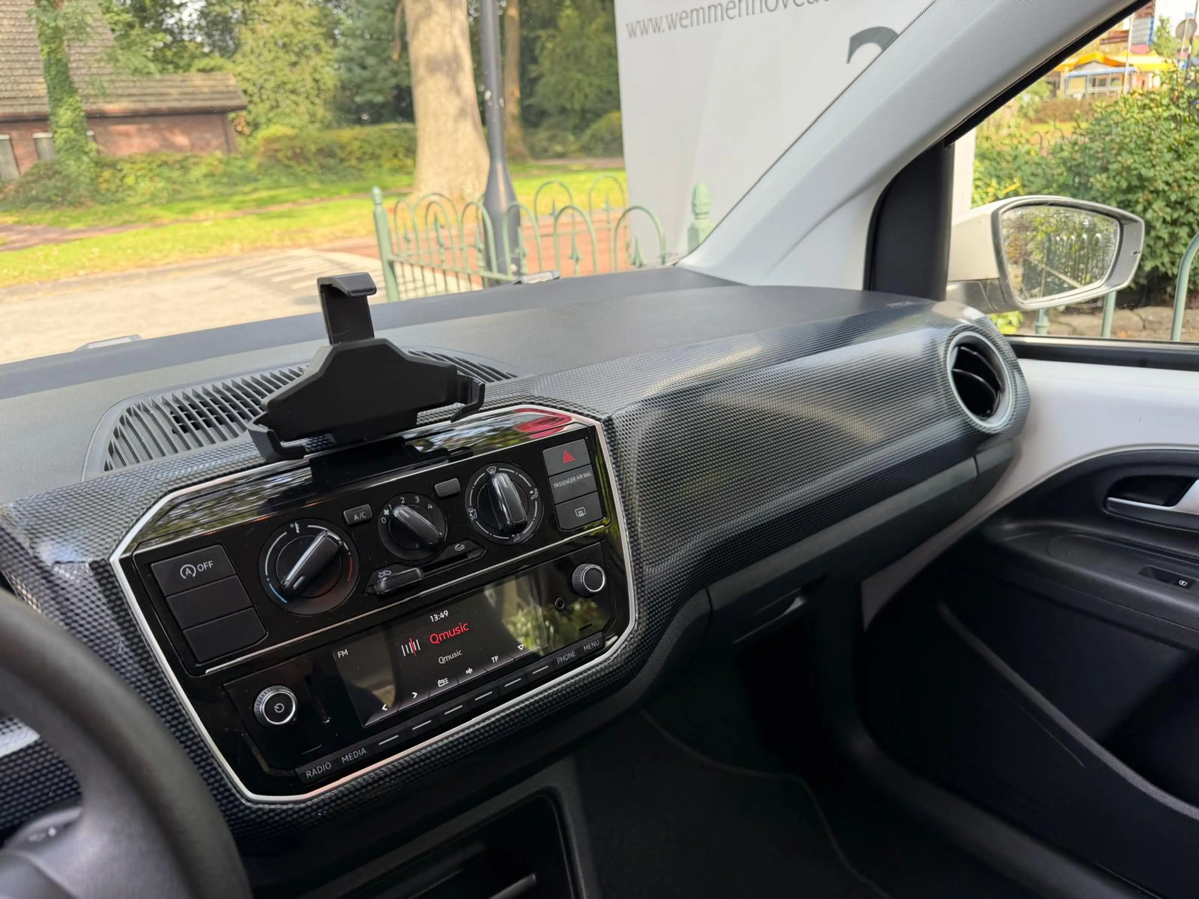 Volkswagen up! 1.0 BMT move up! — photo 15