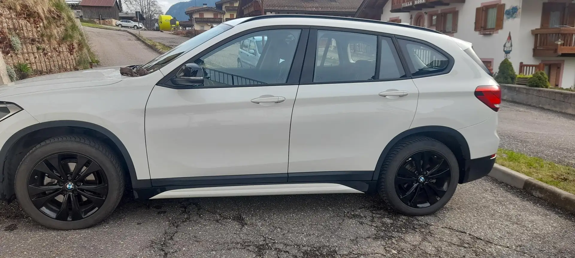 BMW X1 X1 xdrive18d Sport auto Bianco - 1