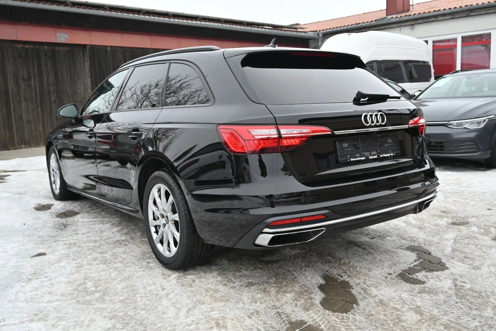 Audi A4 Avant 35 TDI adv./AHK/Sportsitze/Kamera Noir - 2