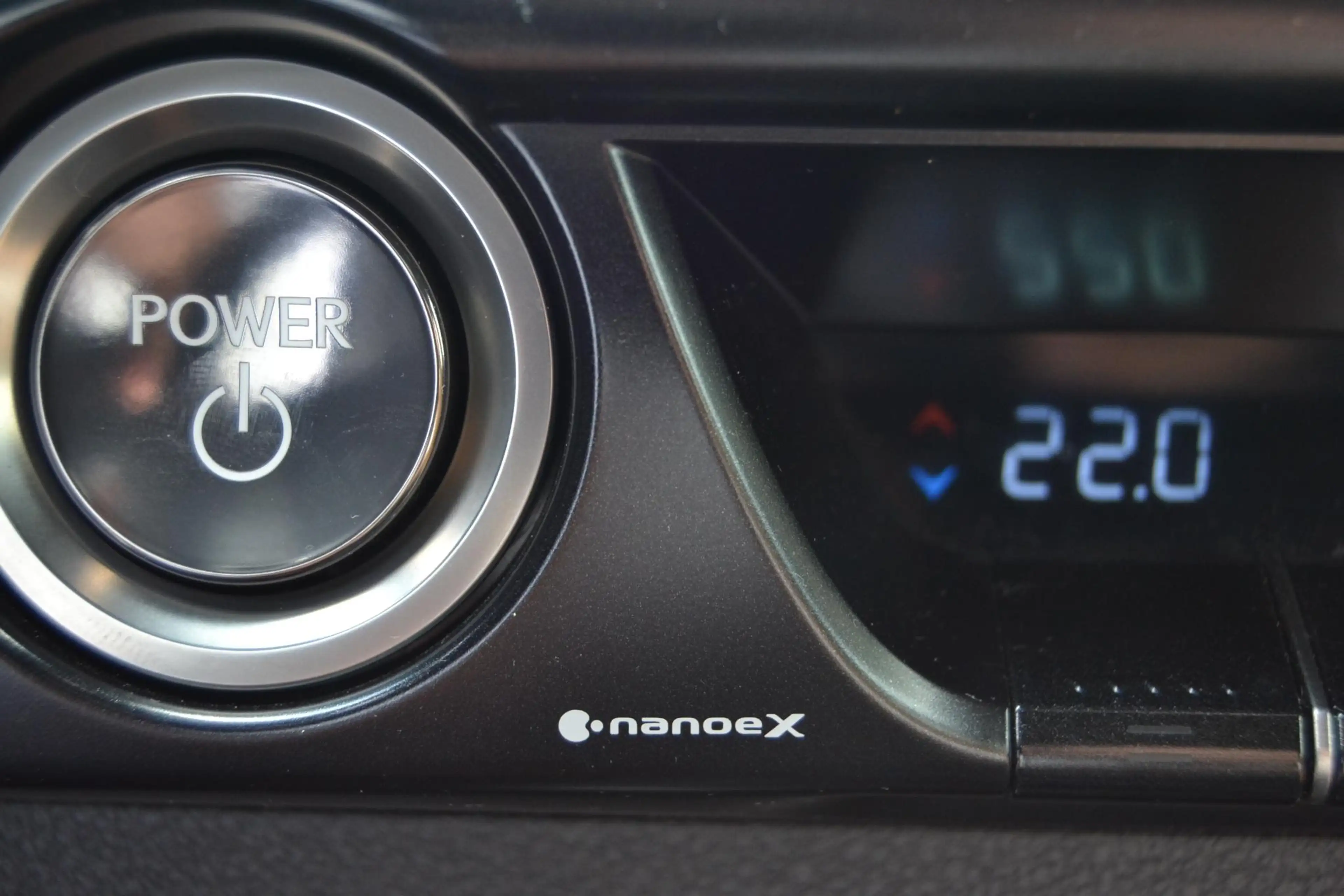 Lexus UX 250h F Sport Design NL-AUTO — photo 27