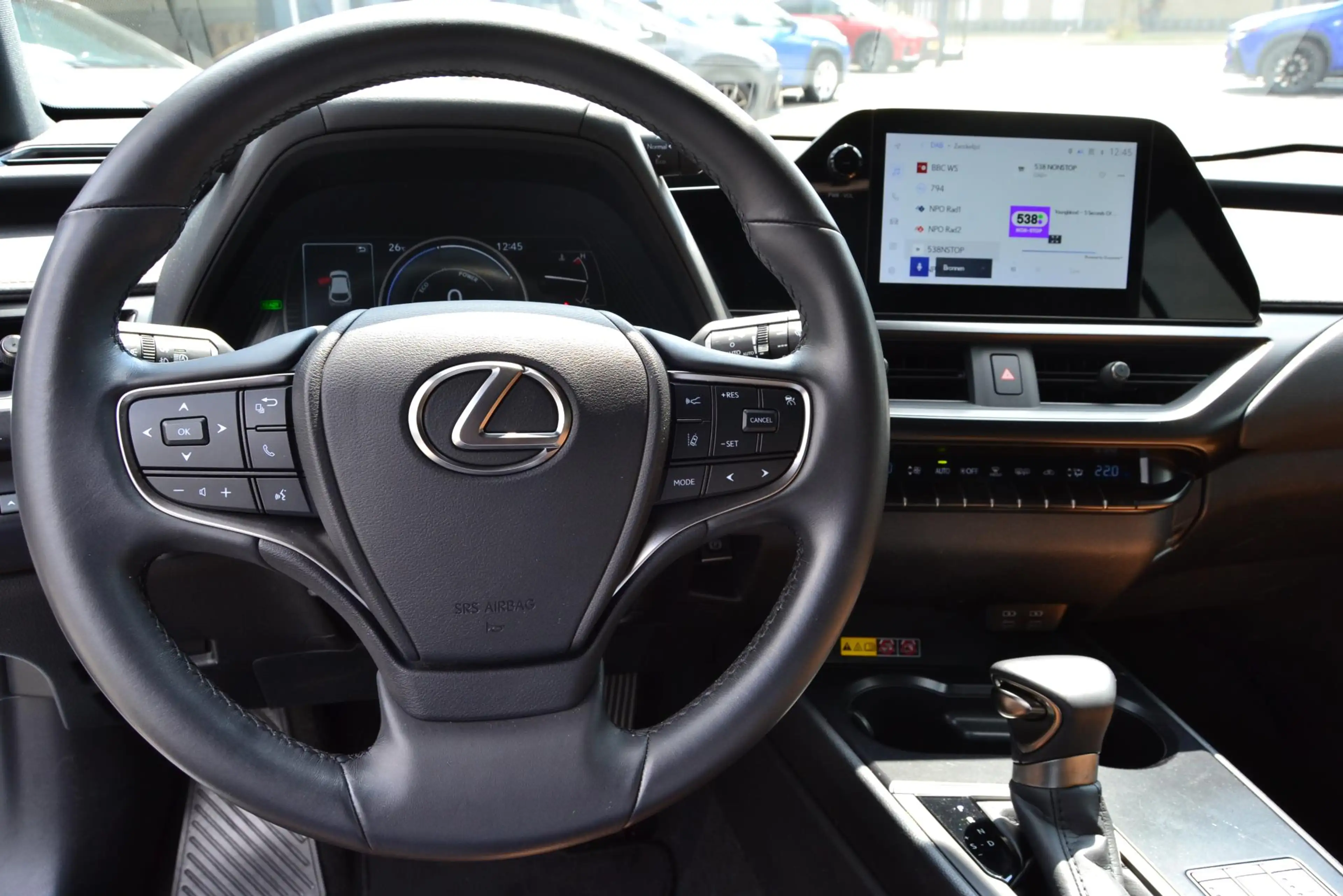 Lexus UX 250h F Sport Design NL-AUTO — photo 18