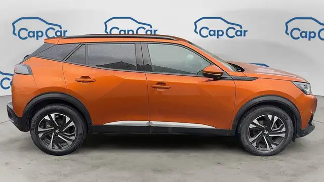 Peugeot 2008 view 4