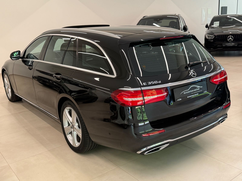 Mercedes-Benz E 350 d T Avantgarde Widescreen 360° AHK — photo 5