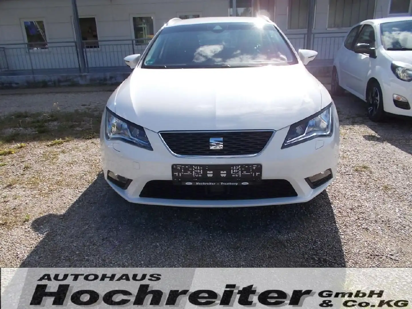 SEAT Leon Style, 18 Zoll Alu-Allwetterreifen Weiß - 2