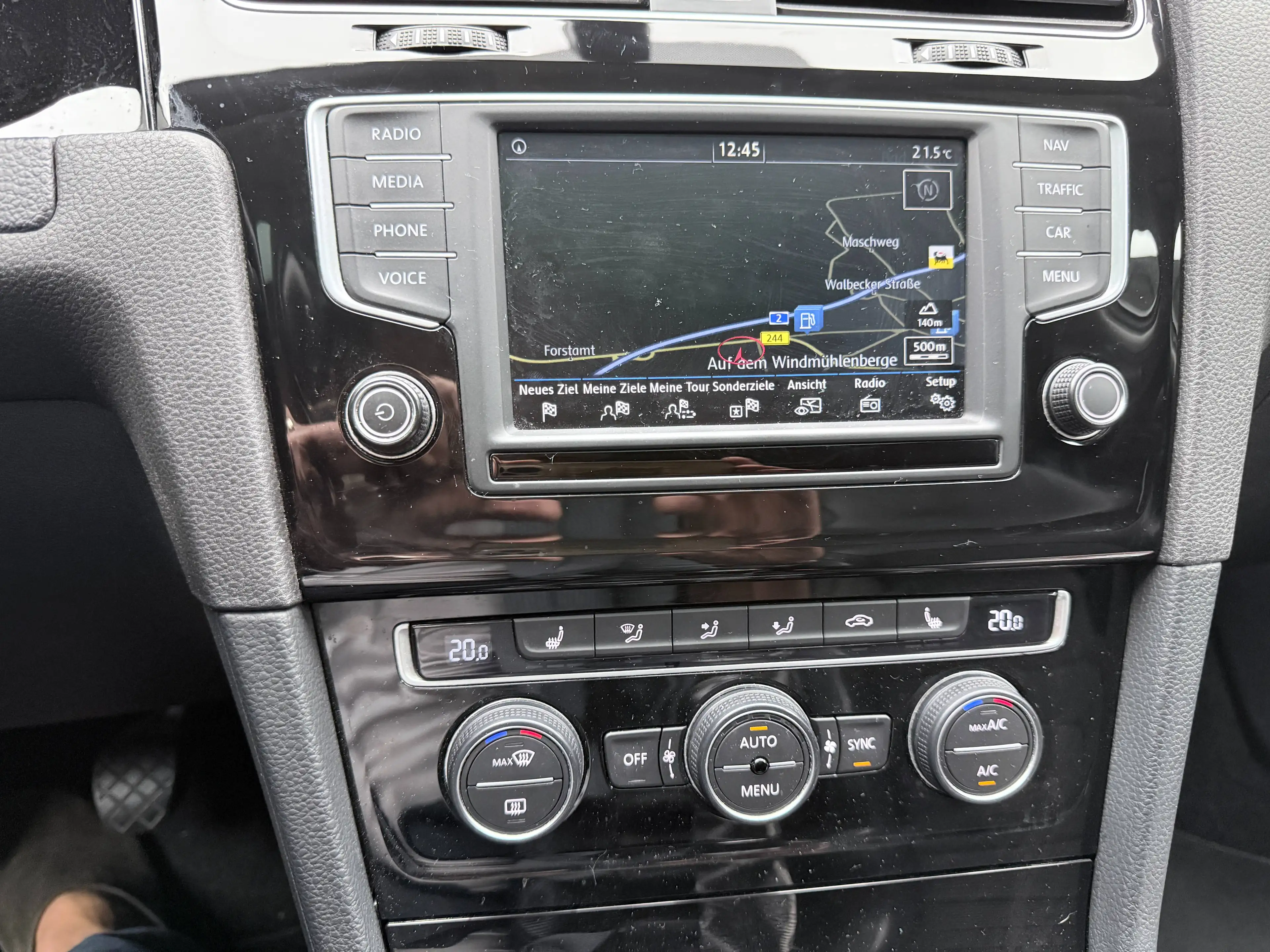 Volkswagen Golf Variant Highline/R-Line *PANORAMA*DynAudio*Massage*T-LEDER* — photo 9