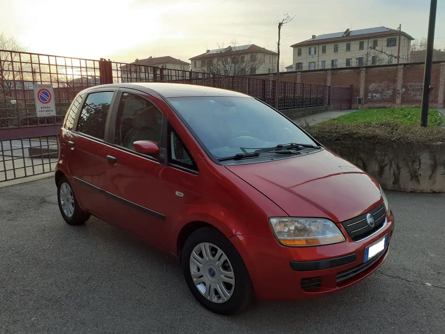 Fiat Idea 1.4 16v benzina 2950€ trattabili crvena - 2