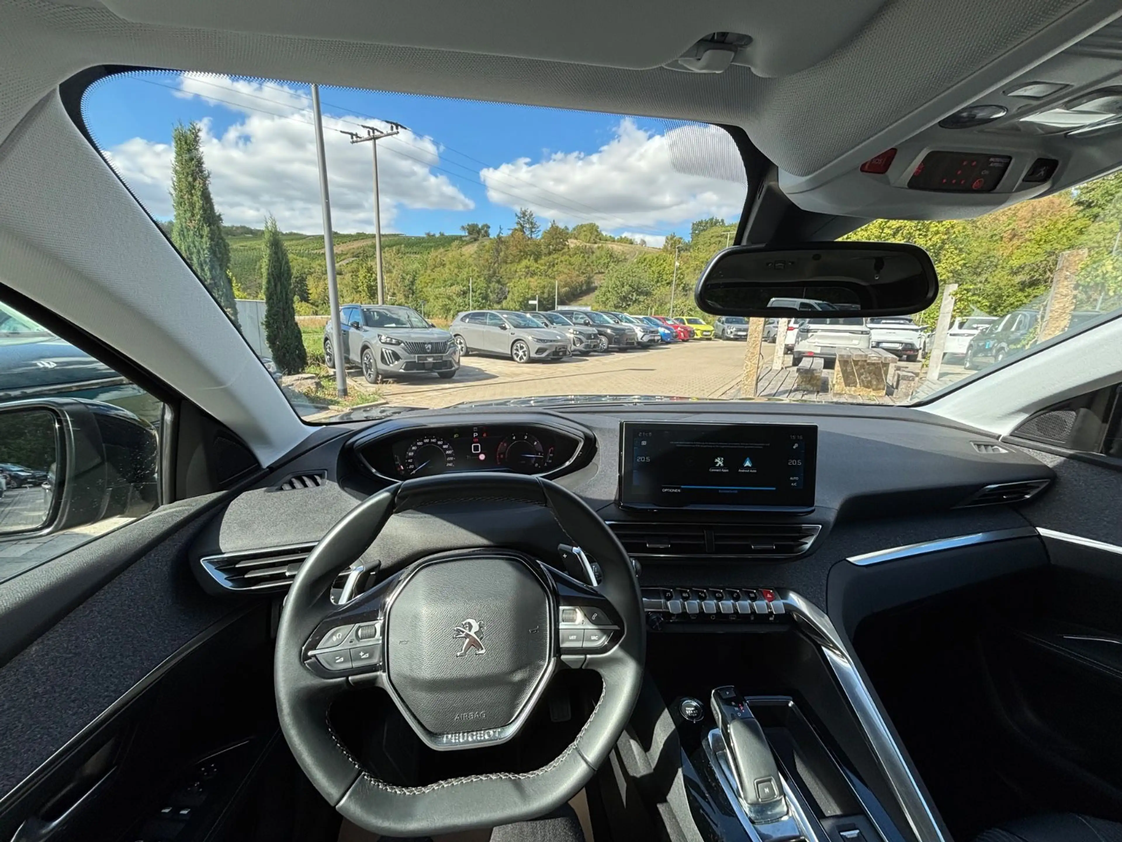 Peugeot 5008 Allure Pack | 7 Sitze | SHZ| CarPlay — photo 14