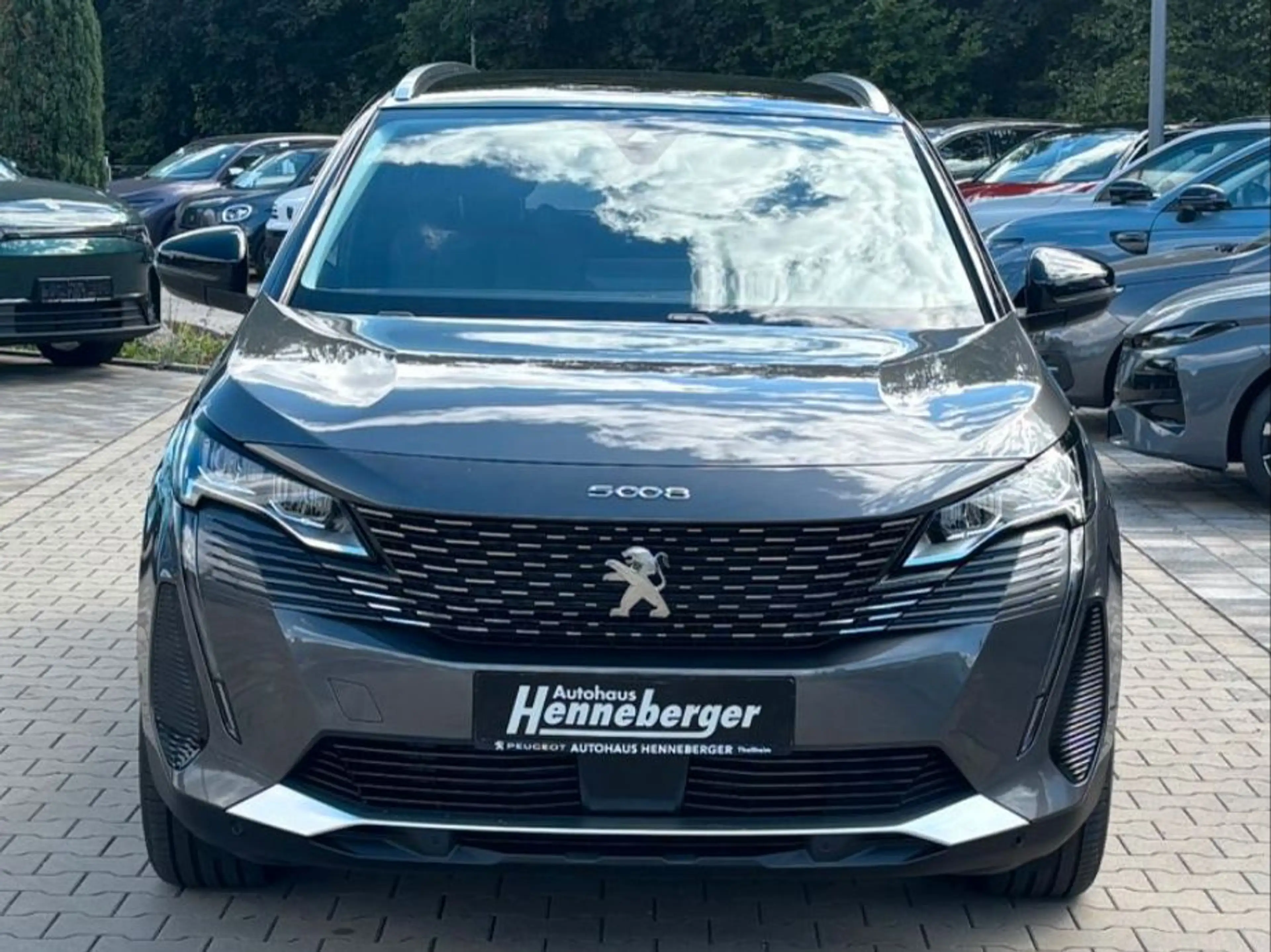Peugeot 5008 Allure Pack | 7 Sitze | SHZ| CarPlay — photo 2