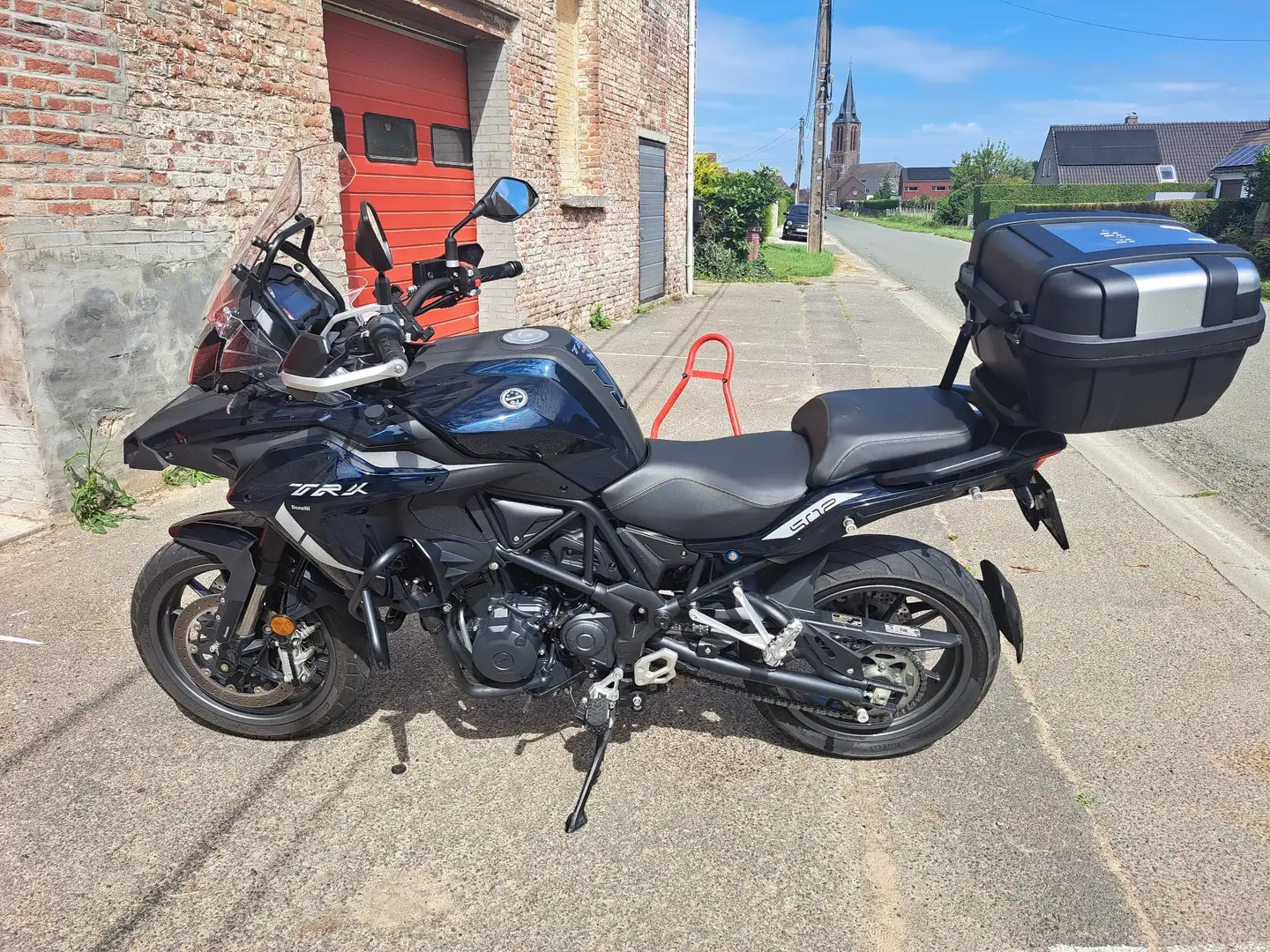 Benelli TRK 502 Kék - 1