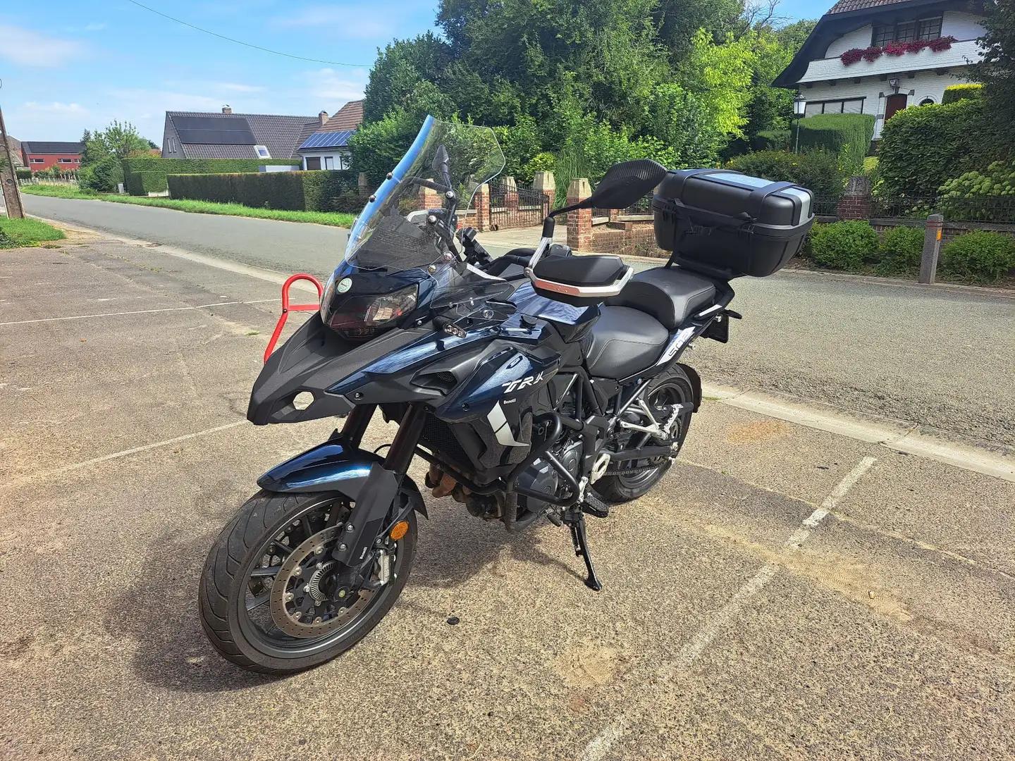 Benelli TRK 502 Kék - 2