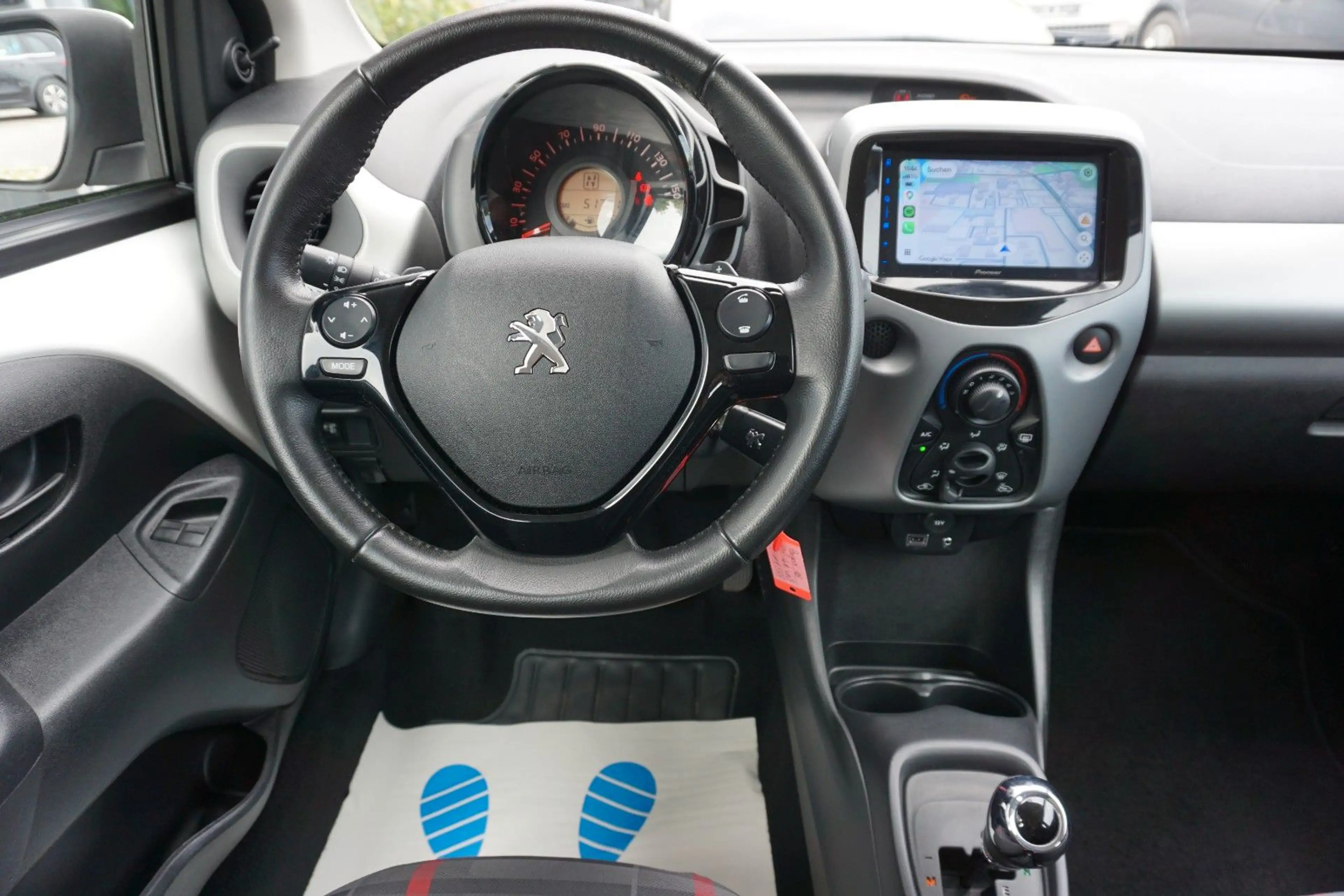 Peugeot 108 Active Automatik, Navi-App*Kamera*Allwetter — photo 10