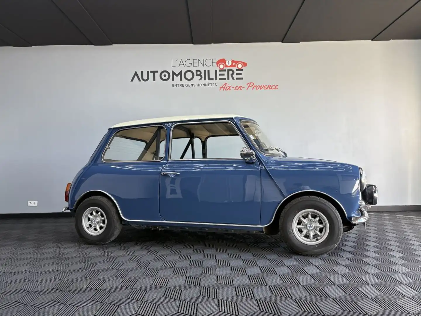 MINI Cooper 1100 Special Bleu - 2