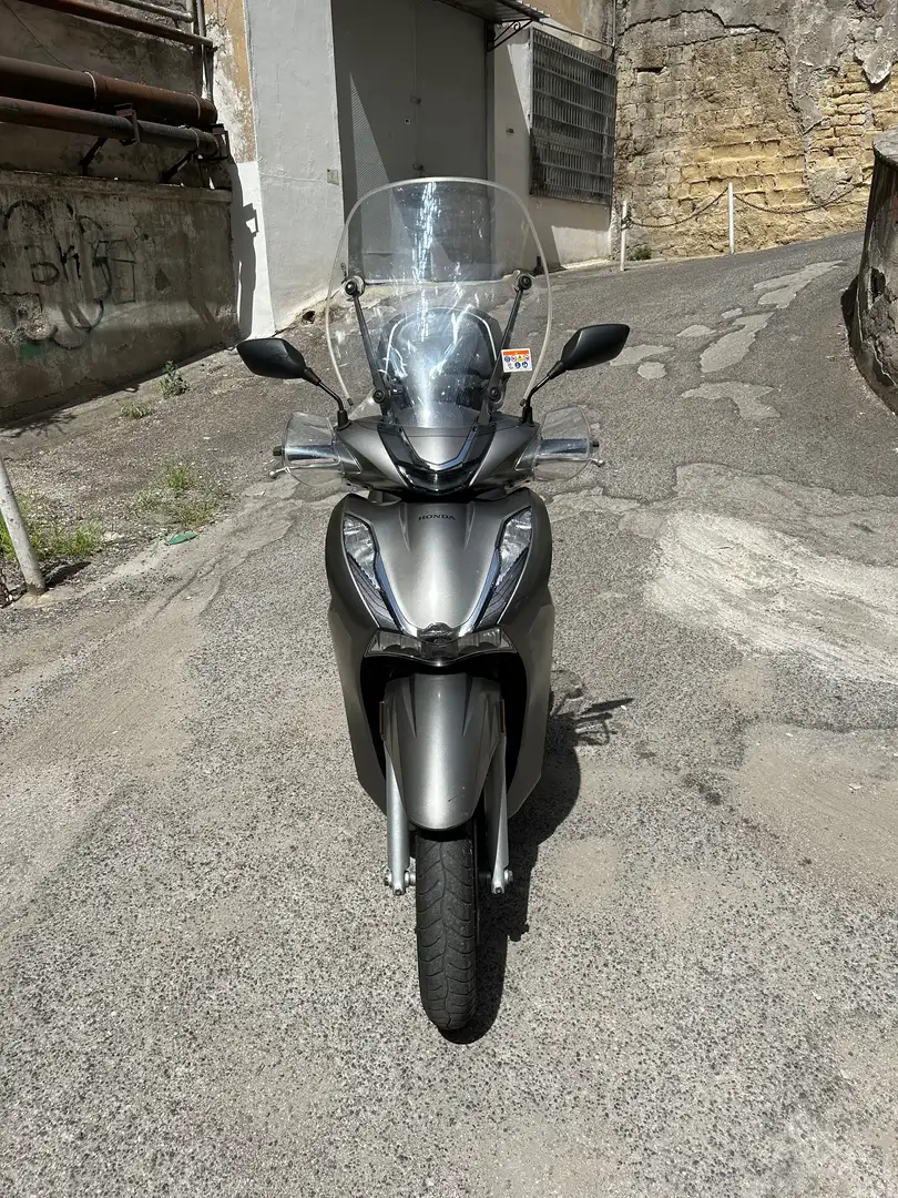 Honda SH 350i Grigio - 1