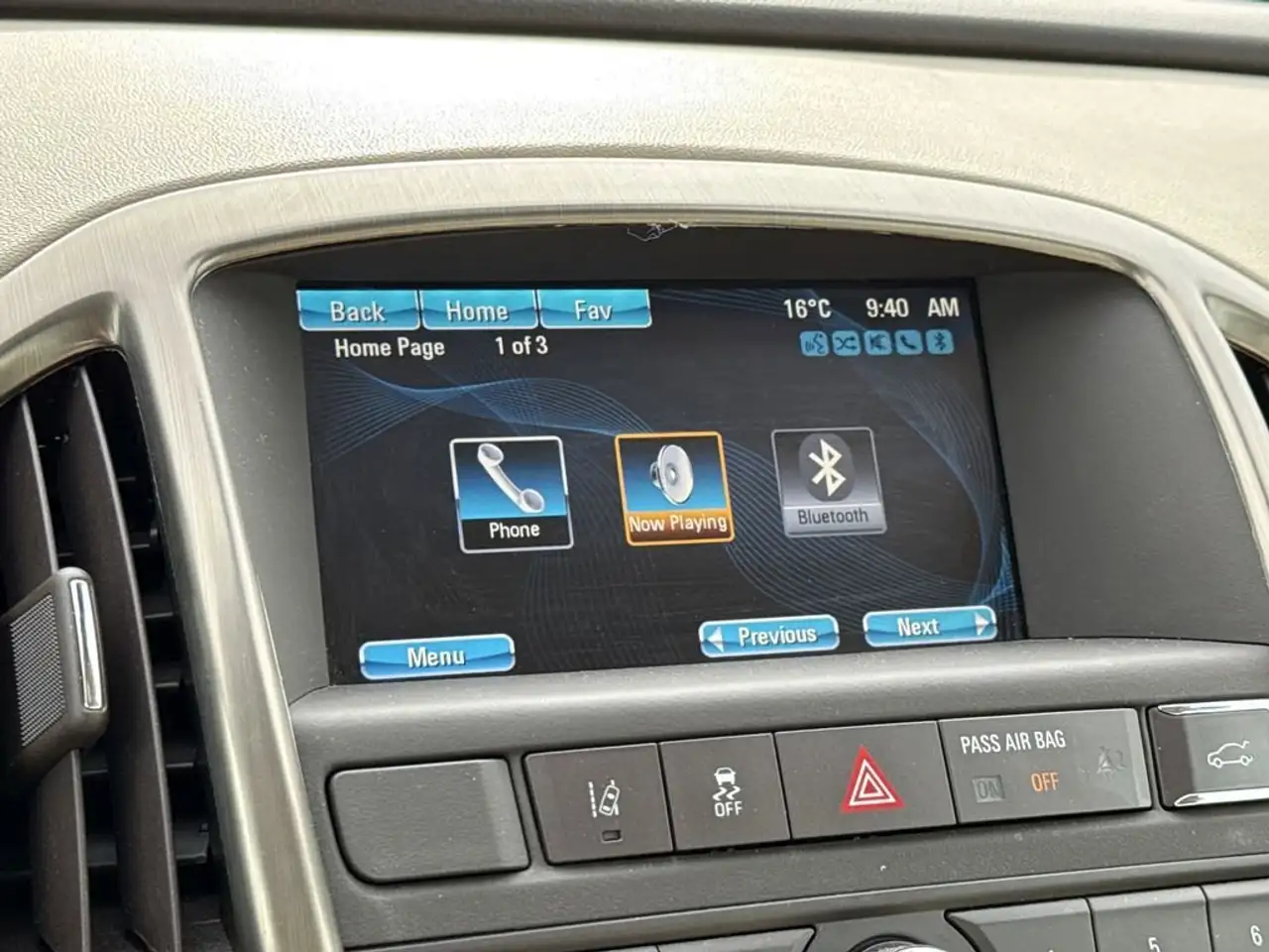 Buick Verano снимка Buick Verano