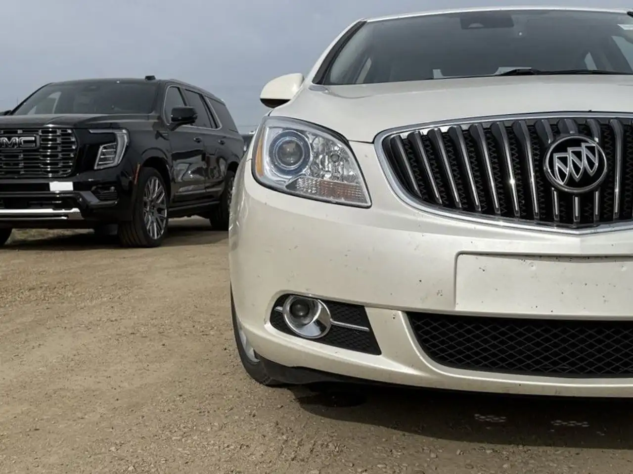 Buick Verano снимка Buick Verano