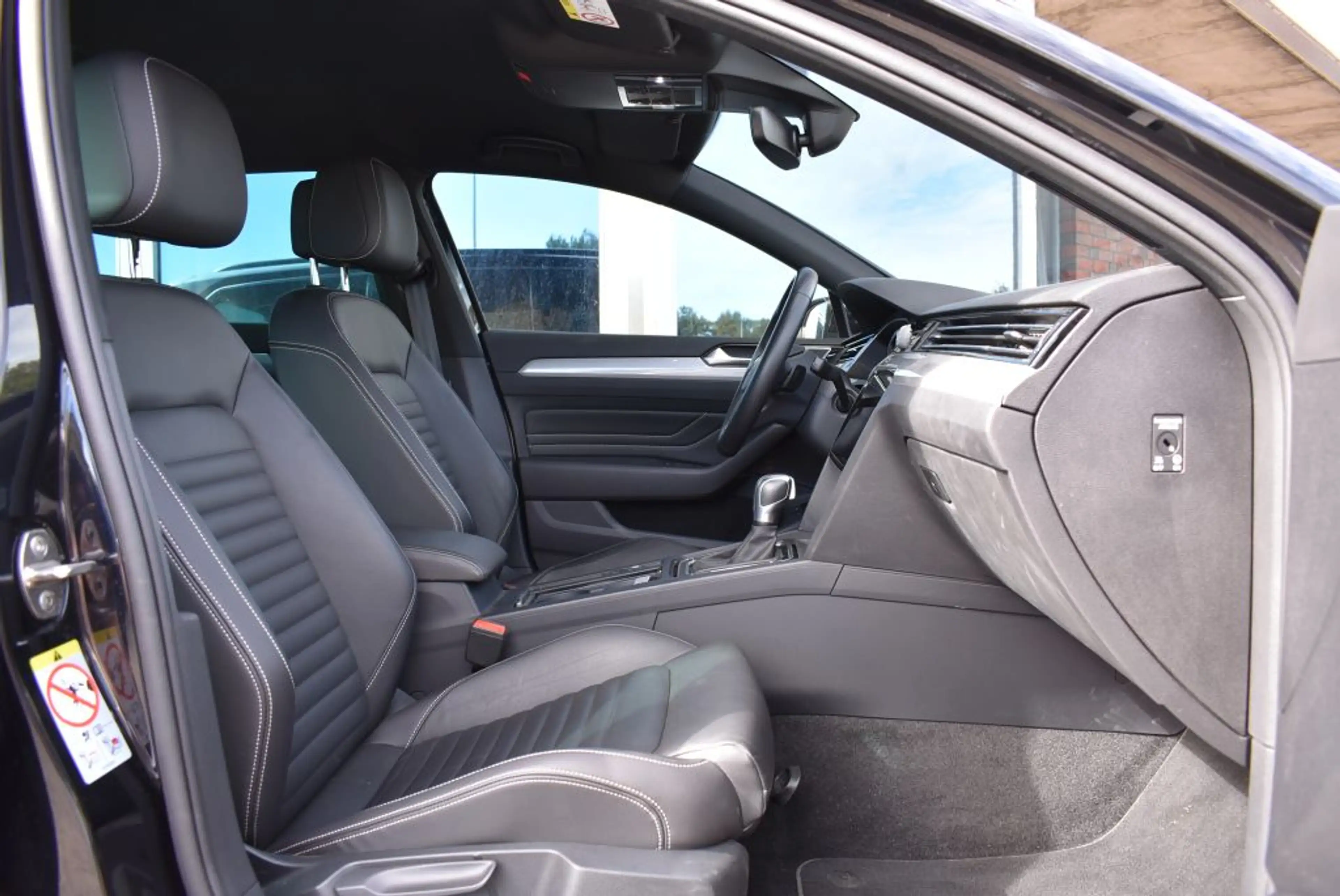 Volkswagen Passat Variant 1.4 TSI Plug-In-Hybrid DSG GTE Alu Navi Klimatroni — photo 7