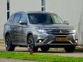 Mitsubishi Outlander 2.0 PHEV Instyle+ / NL-AUTO / TREKHAAK / Gris - thumbnail 11
