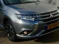 Mitsubishi Outlander 2.0 PHEV Instyle+ / NL-AUTO / TREKHAAK / Gris - thumbnail 22