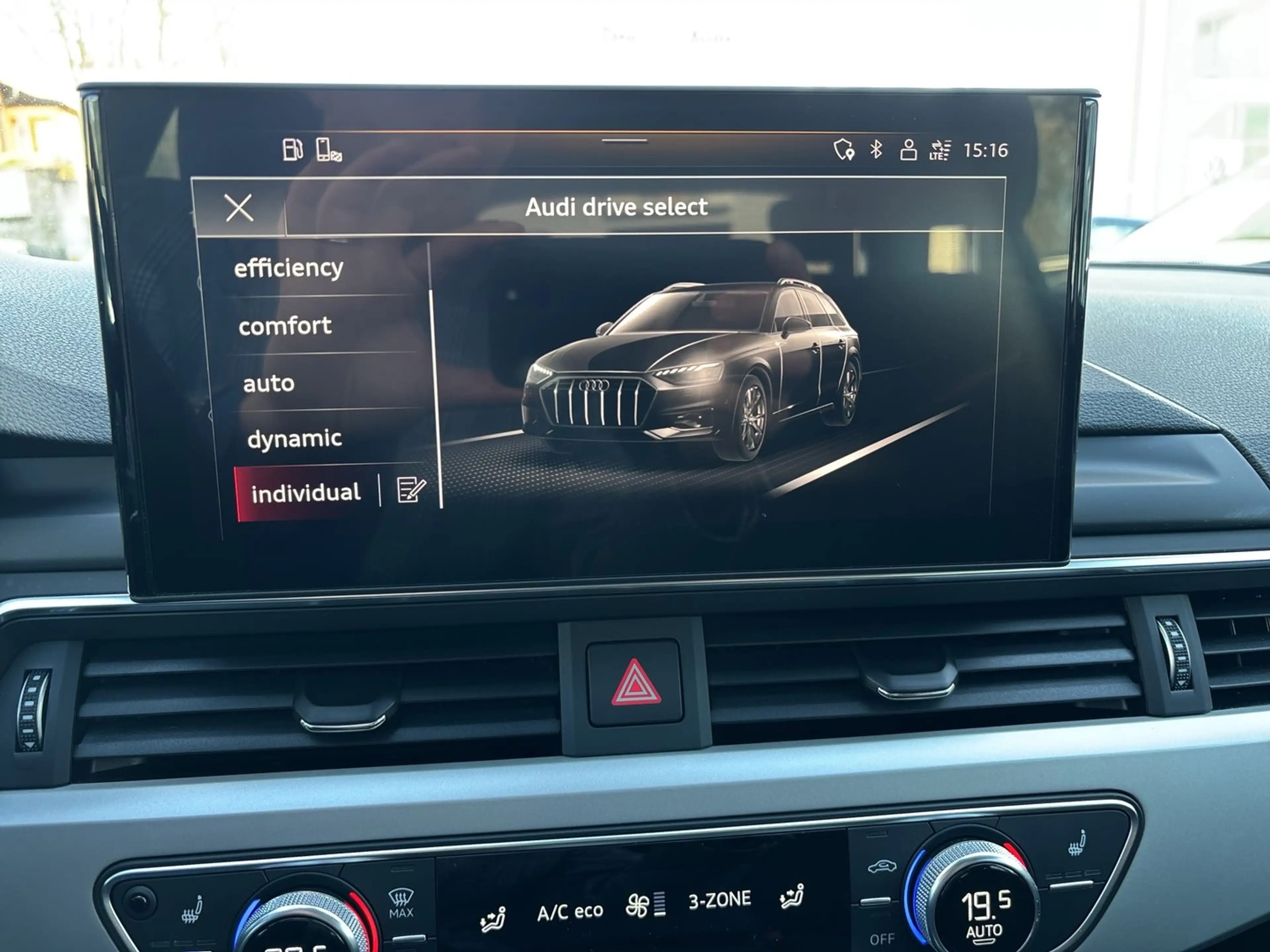 Audi A4 allroad 50 TDI quattro — photo 10