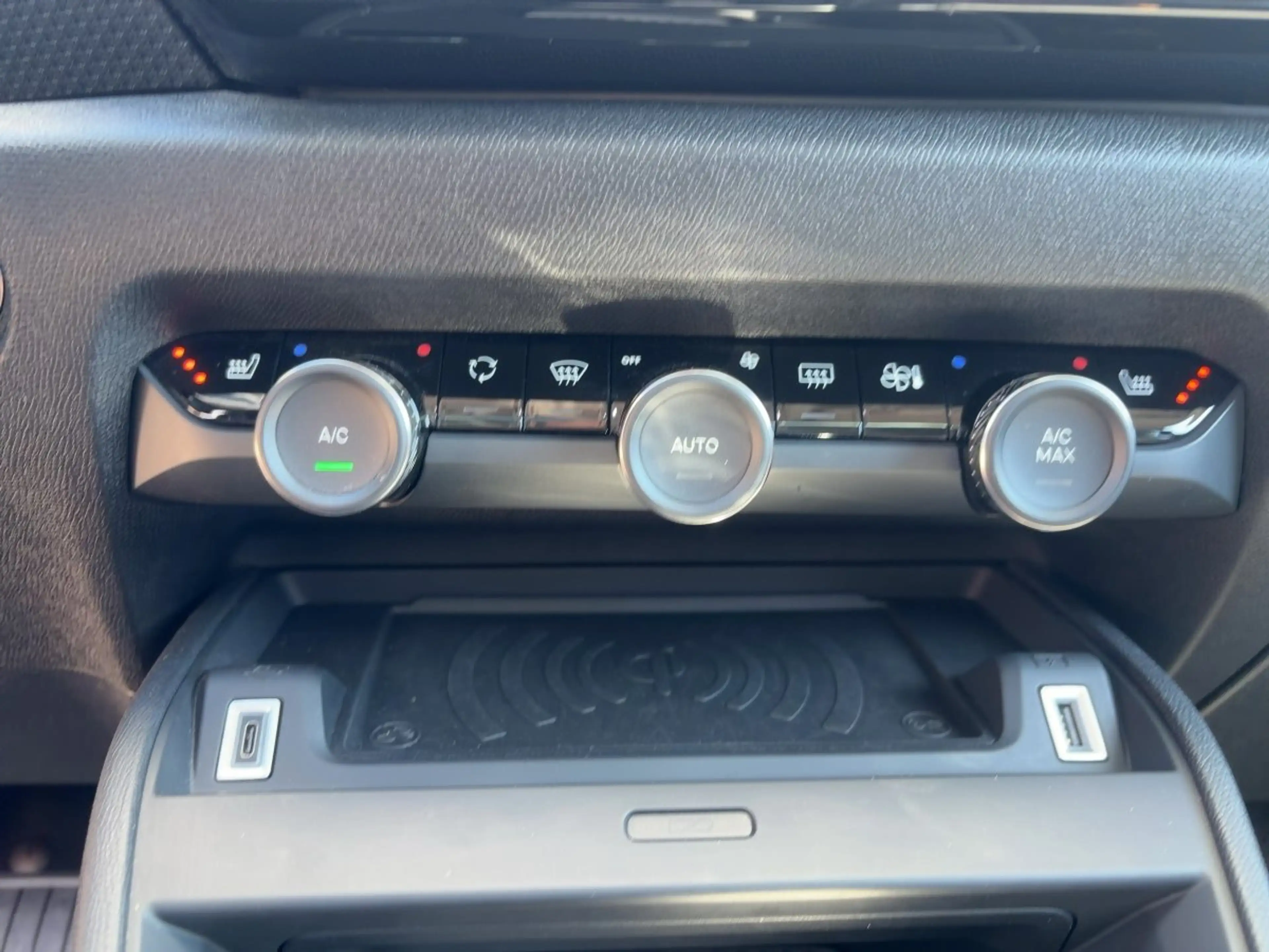 Citroen C4 X 1.2 PureTech 130 Max LED+Navi+2xKlima+Kam. — photo 14
