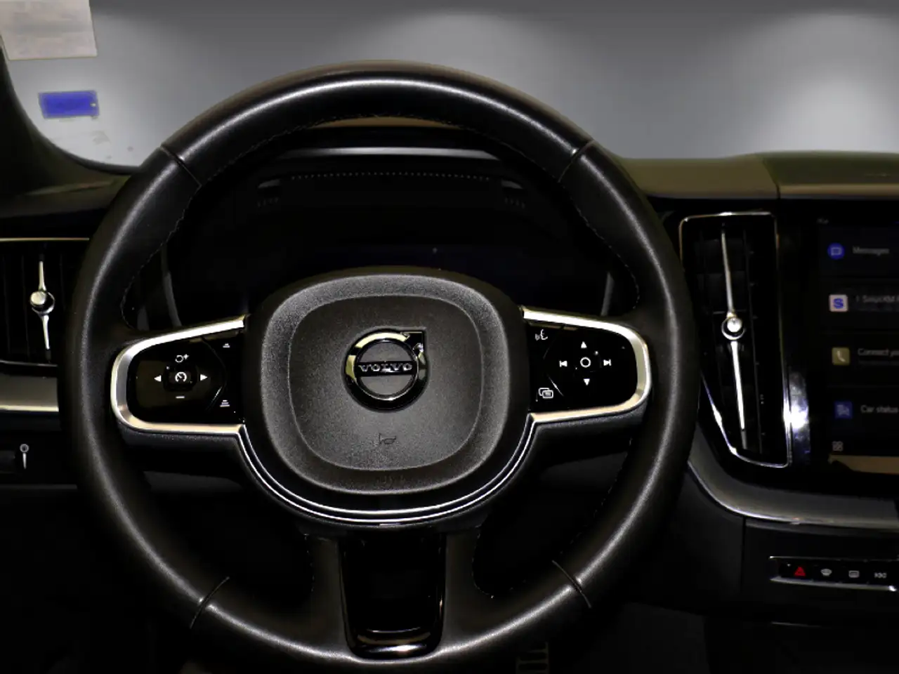 Volvo XC60 снимка Volvo XC60