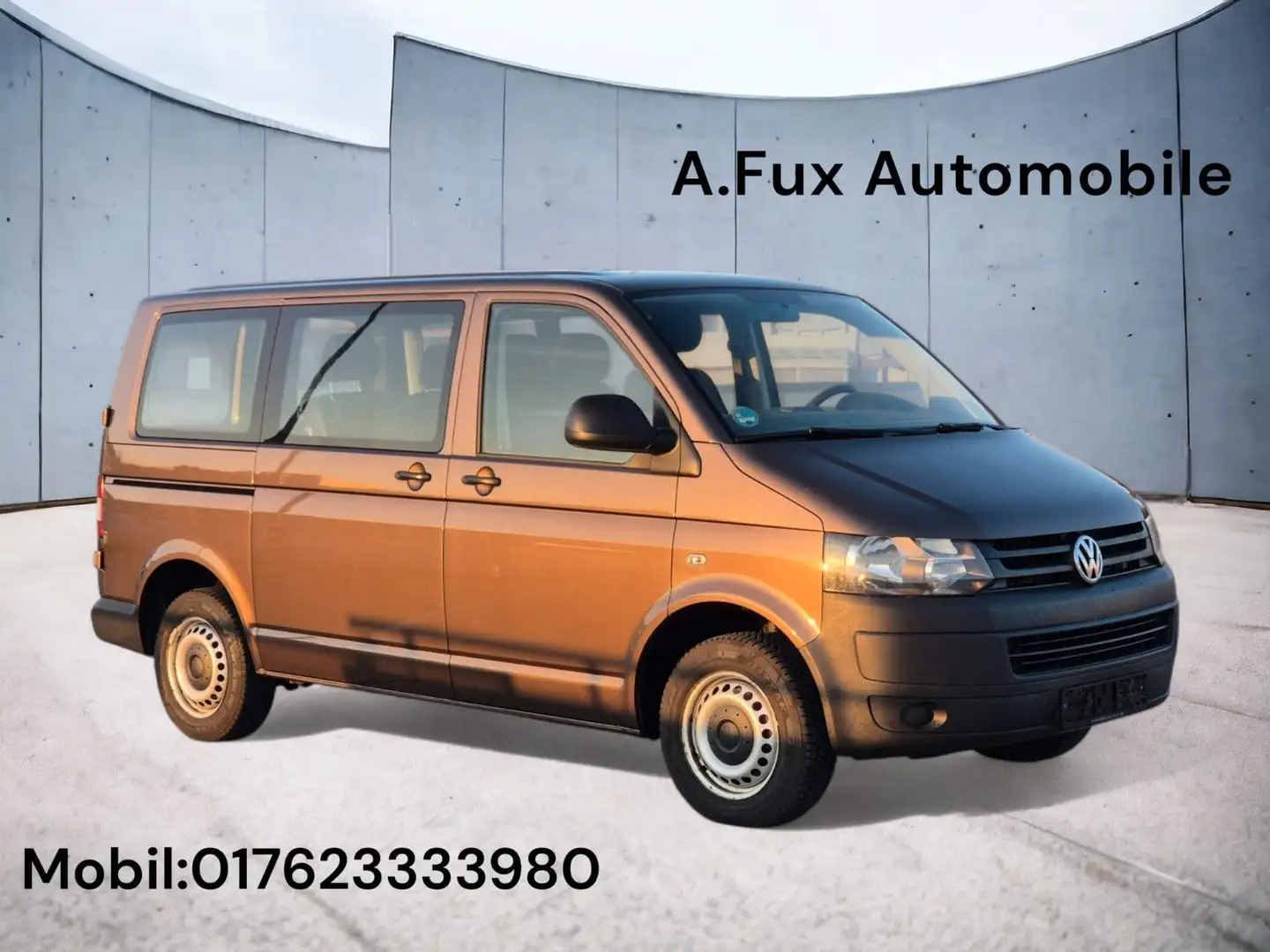 Volkswagen T5 Transporter T5 Kombi Top gepflegt, Aus 1-Hand, Neuer ZR+Insp Braun - 1