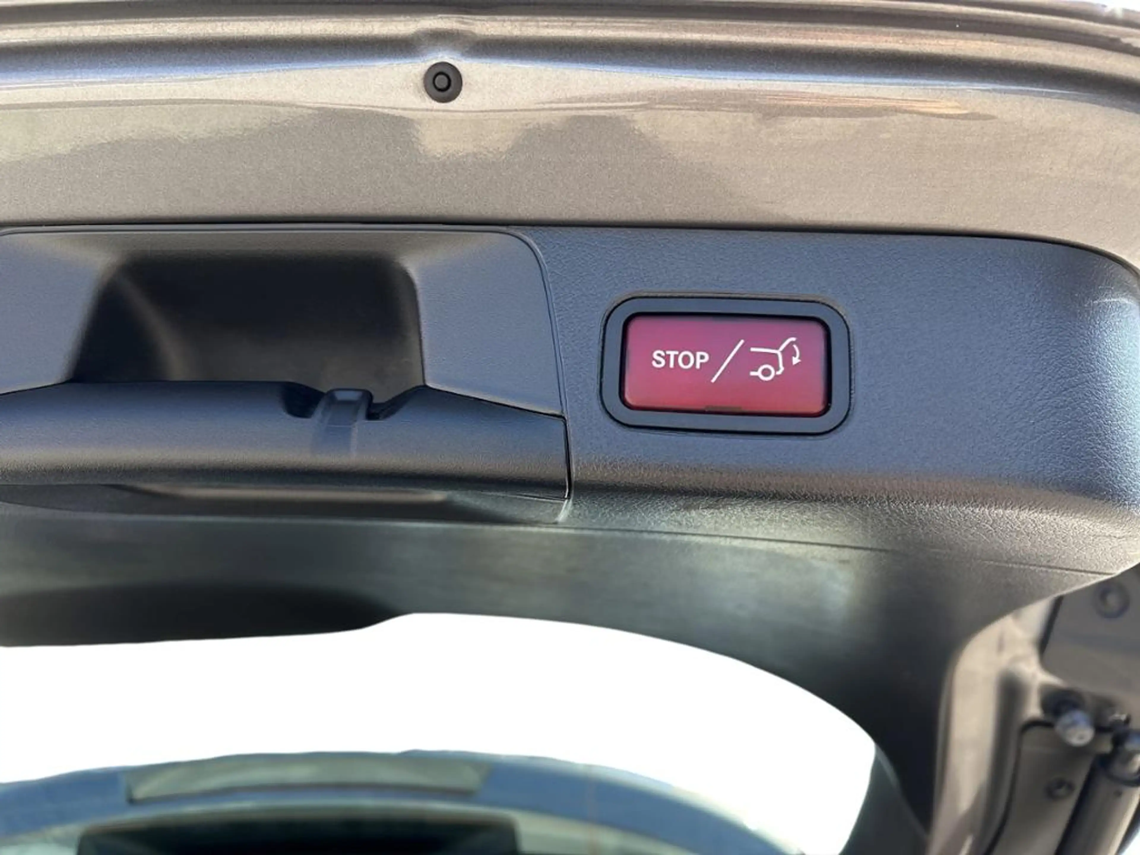 Mercedes-Benz B 200 AHK AUT KlimaA LED LM Navi PDC ParkAss SHZ — photo 13