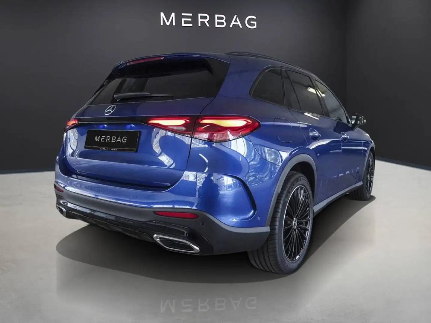 Mercedes-Benz GLC 200 AMG-DISTRONIC-STANDHZG-PANO-UVP 77.800,- Blau - 2