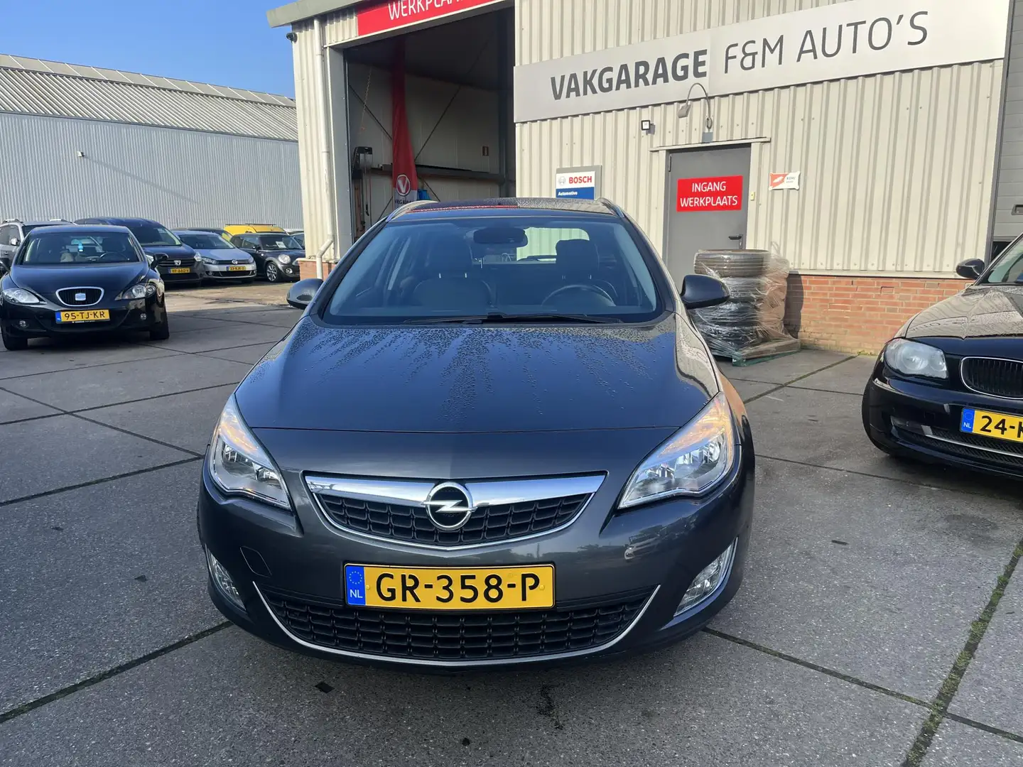 Opel Astra Sports Tourer 1.4 Turbo Sport Grey - 2