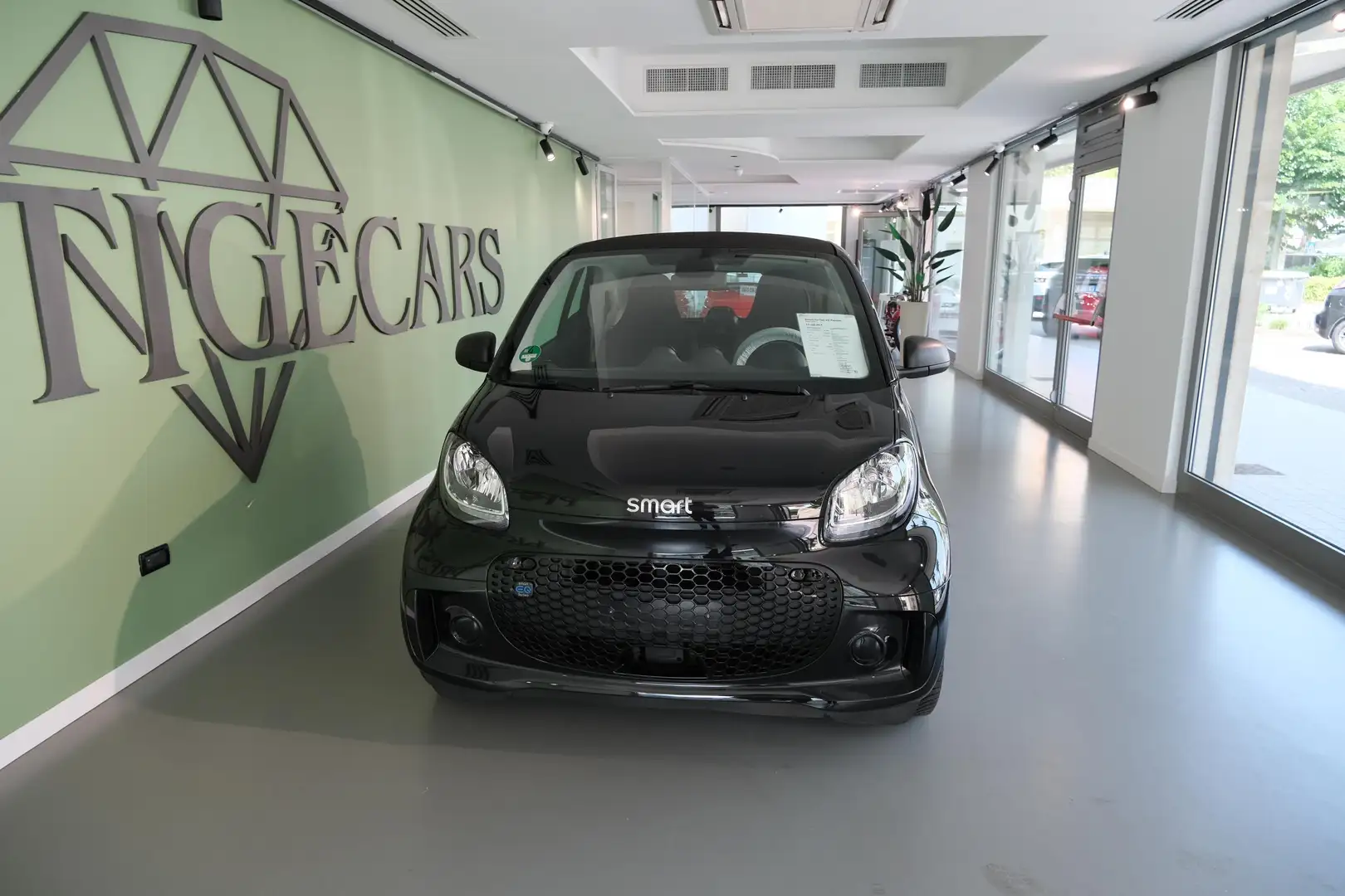 smart forTwo Fortwo Cabrio eq Edition One 22kW Nero - 1