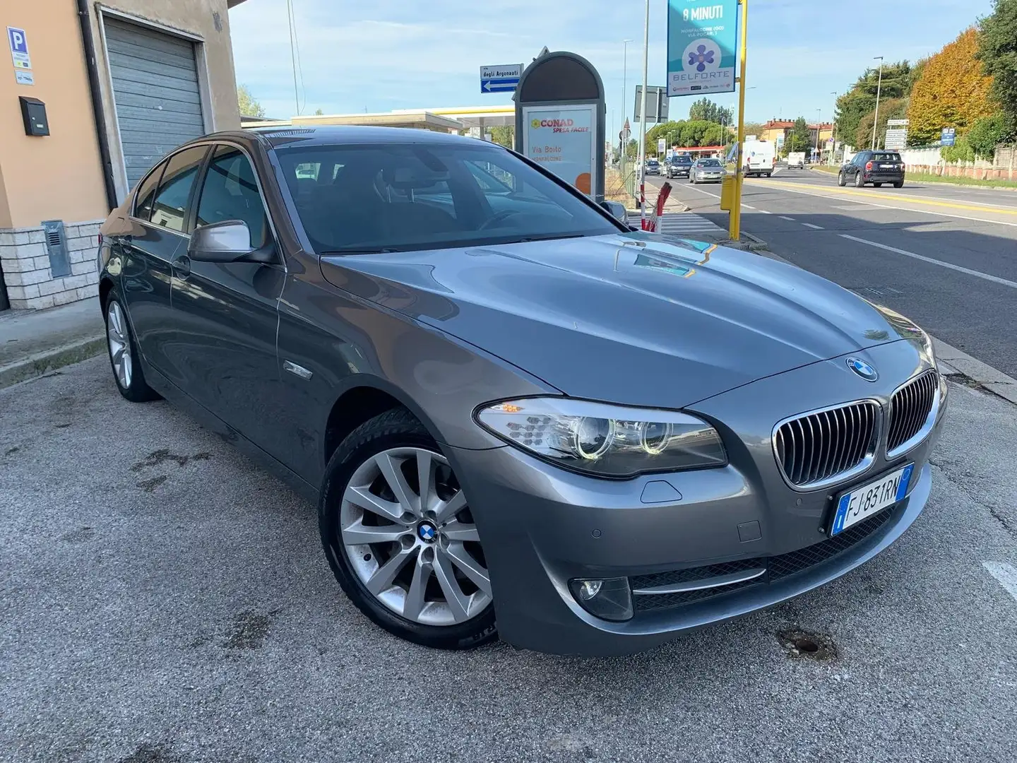 BMW 525 Serie 5 F10 Berlina 525d Futura Grigio - 1