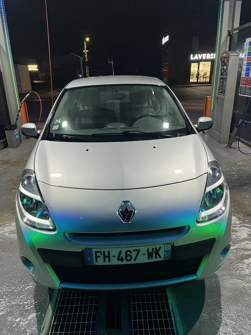 Renault Clio III dCi 85 eco2 Expression Clim - 1