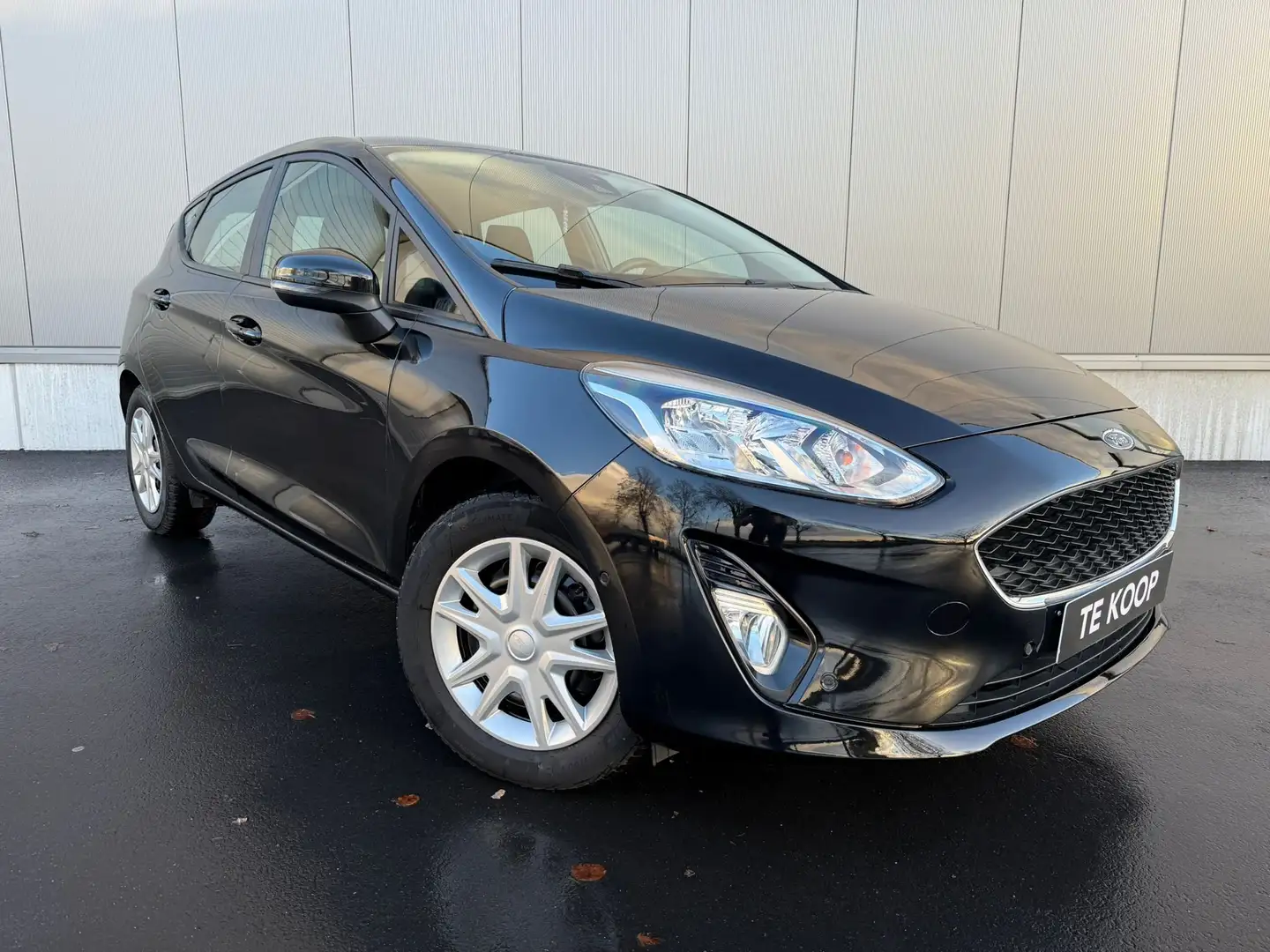 Ford Fiesta / BENZINE / CARPLAY / NIEUWSTAAT / GARANTIE Noir - 1