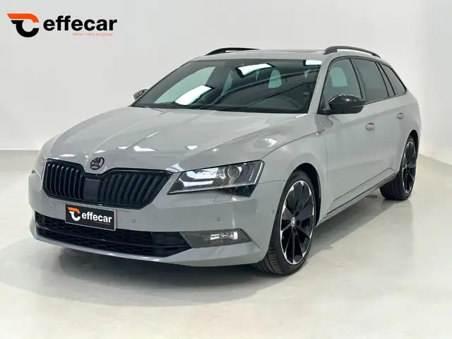 Skoda Superb 2.0 TDI 190 CV SCR DSG Wagon SportLine