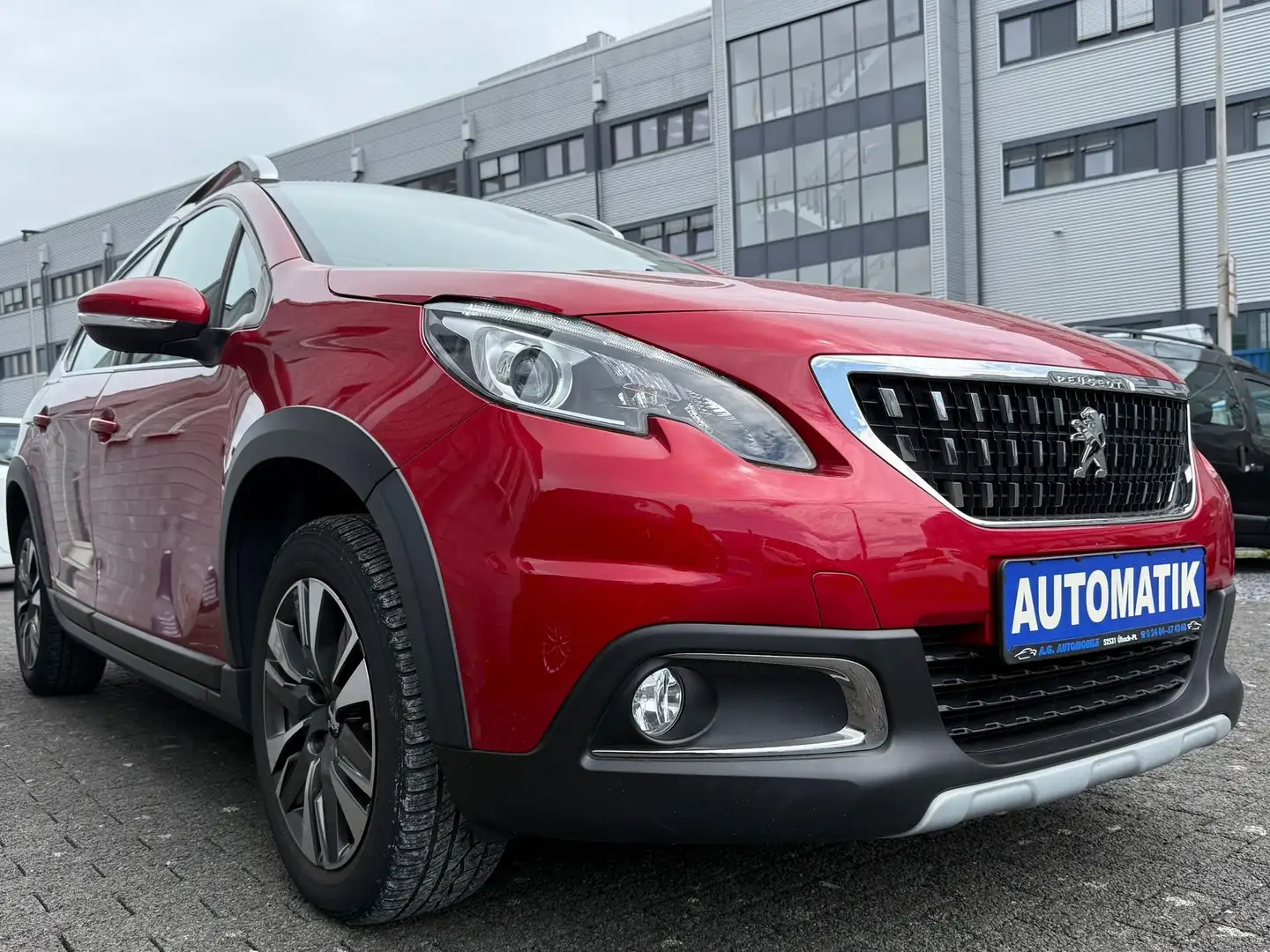 Peugeot 2008 ALLURE AUTOMATIK/PANO/KLIMA/NAVI NUR 45.590KM! ! ! Rot - 1