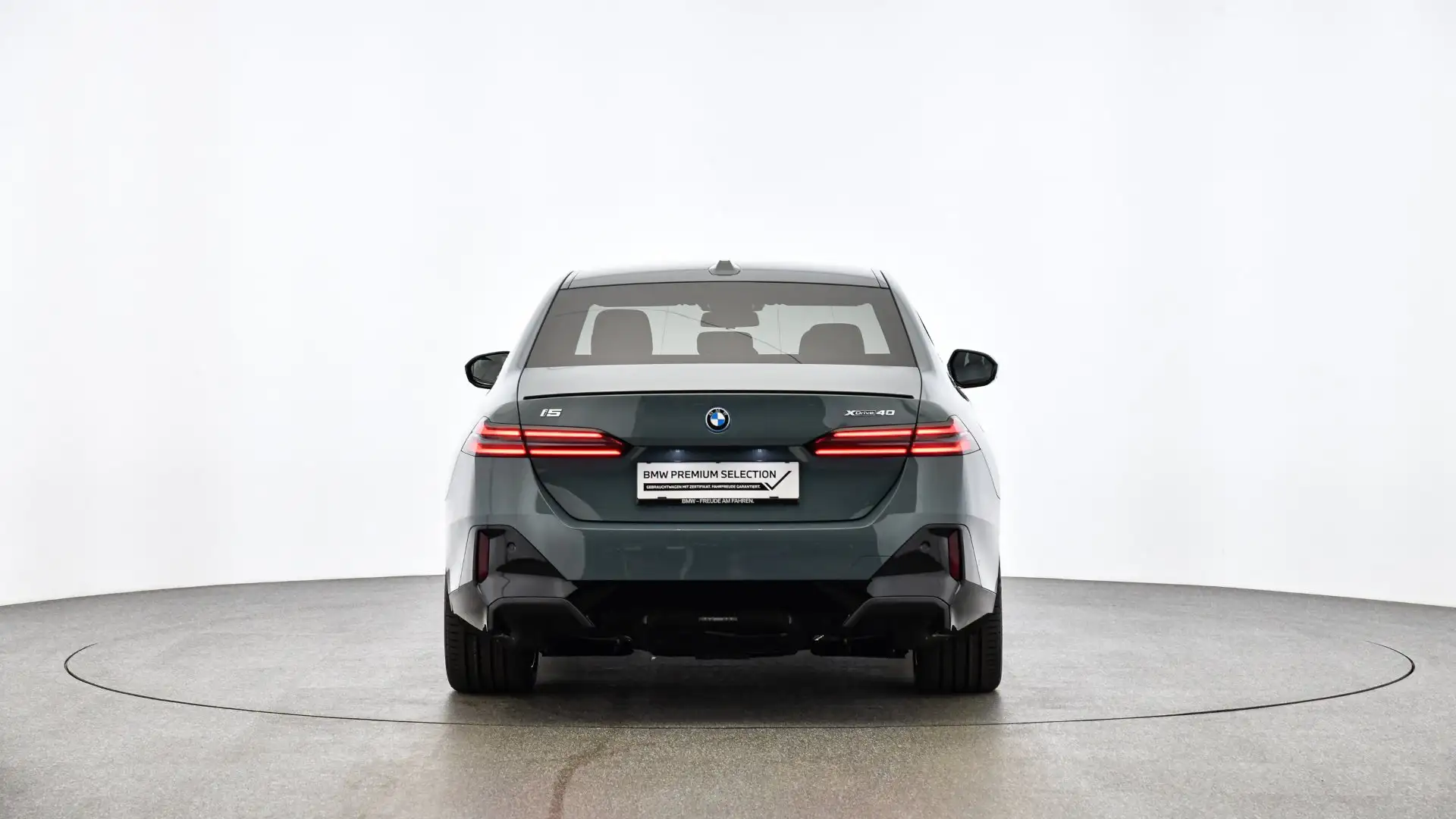 BMW i5 xDrive40 Vert - 2