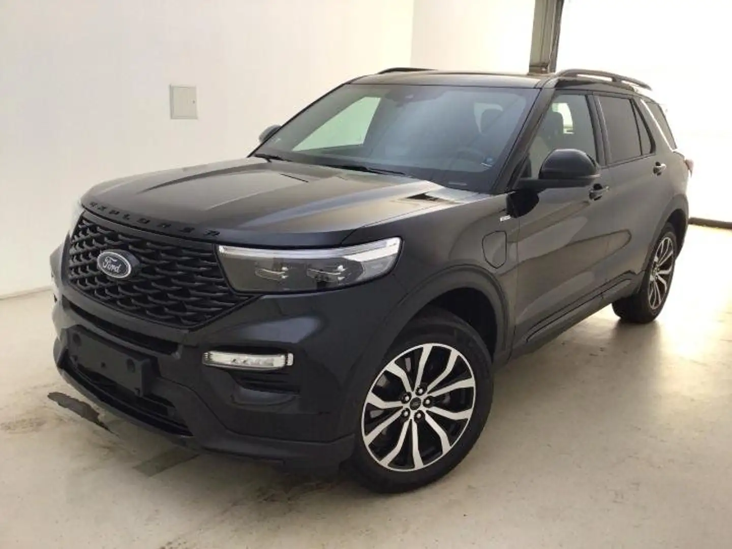 Ford Explorer ST-Line Plug-in-Hybrid 4x4 AHK Noir - 1