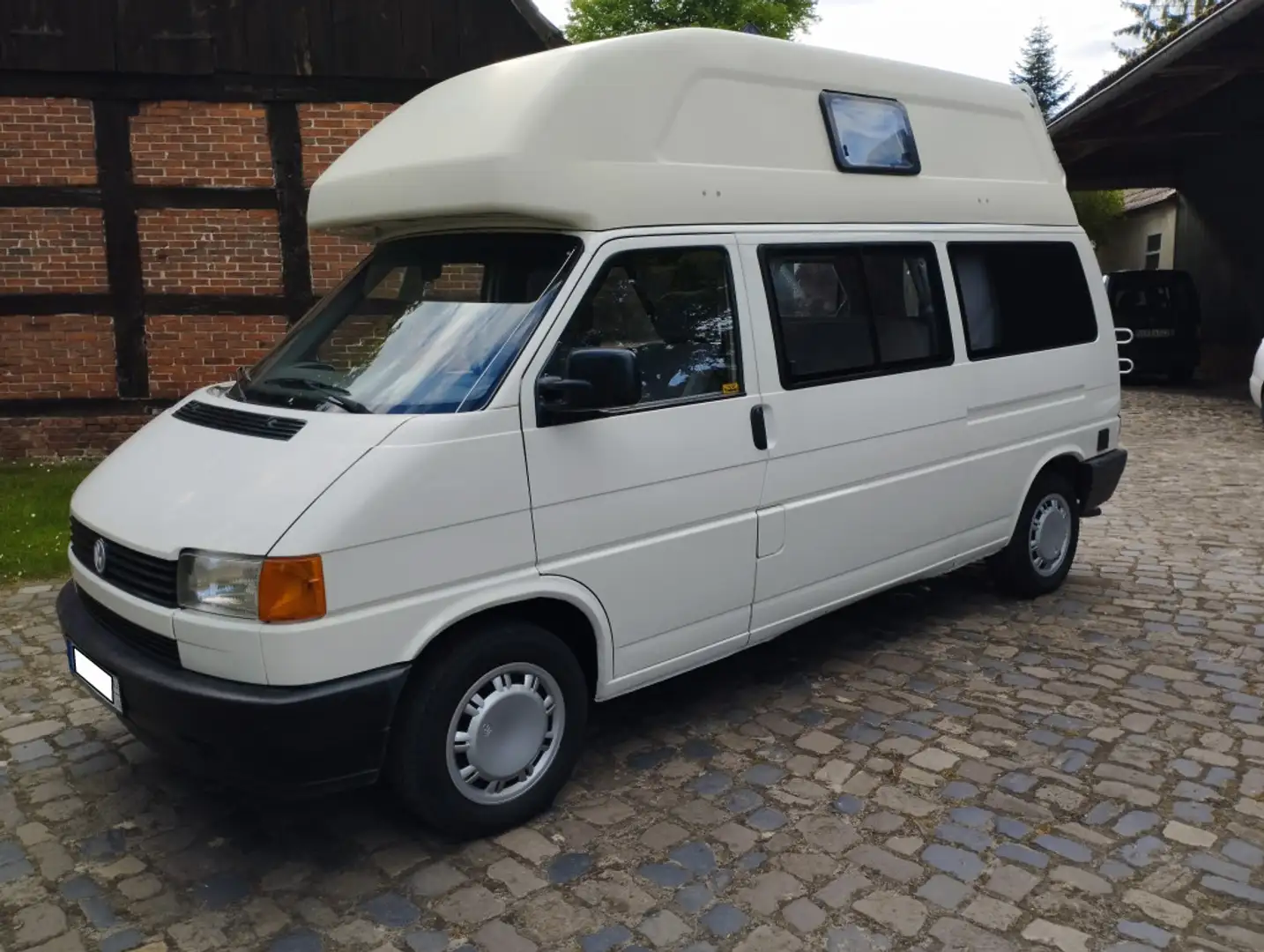 Volkswagen T4 California im Topzustand! TÃV & Reifen neu Weiß - 1