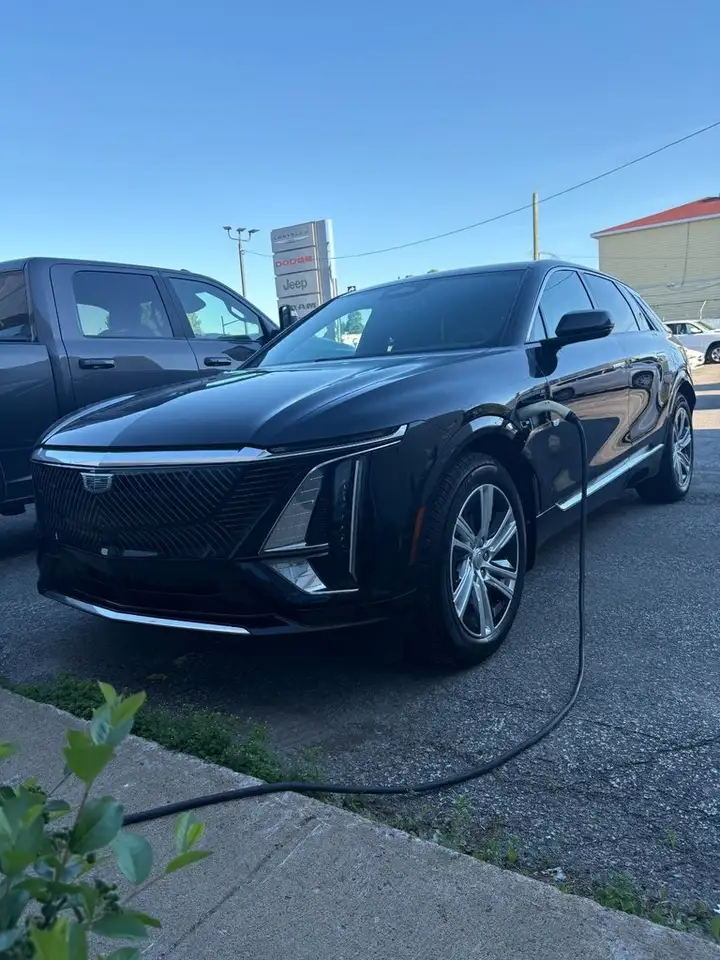 2024 Cadillac Lyriq