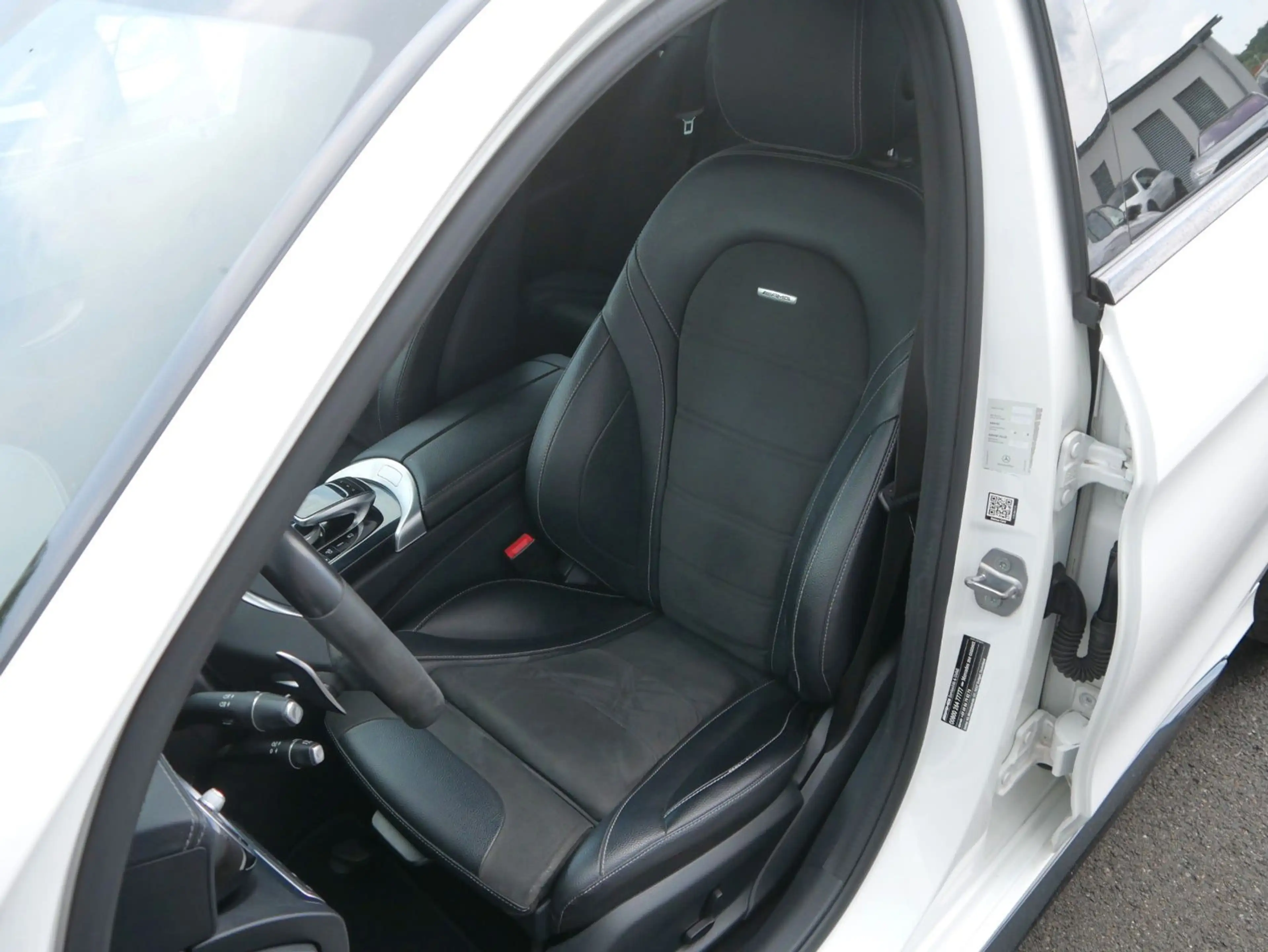 Mercedes-Benz C 63 AMG T-Modell NAVI/LED/PANO/DISTR/S-AGA — photo 8