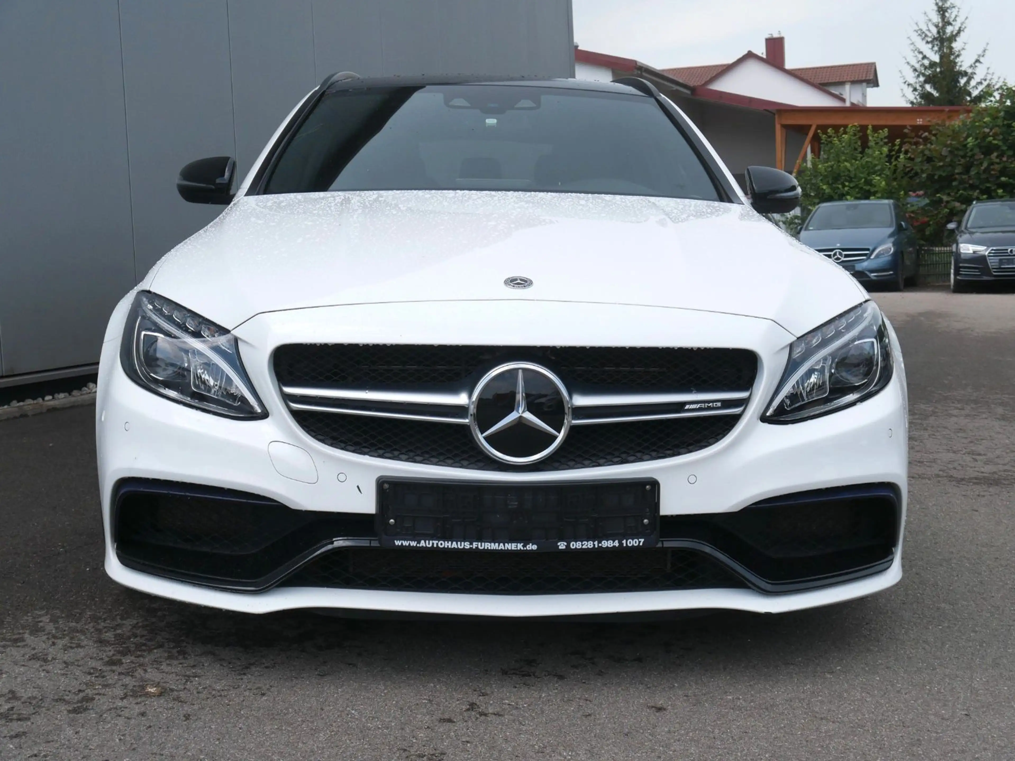 Mercedes-Benz C 63 AMG T-Modell NAVI/LED/PANO/DISTR/S-AGA — photo 6